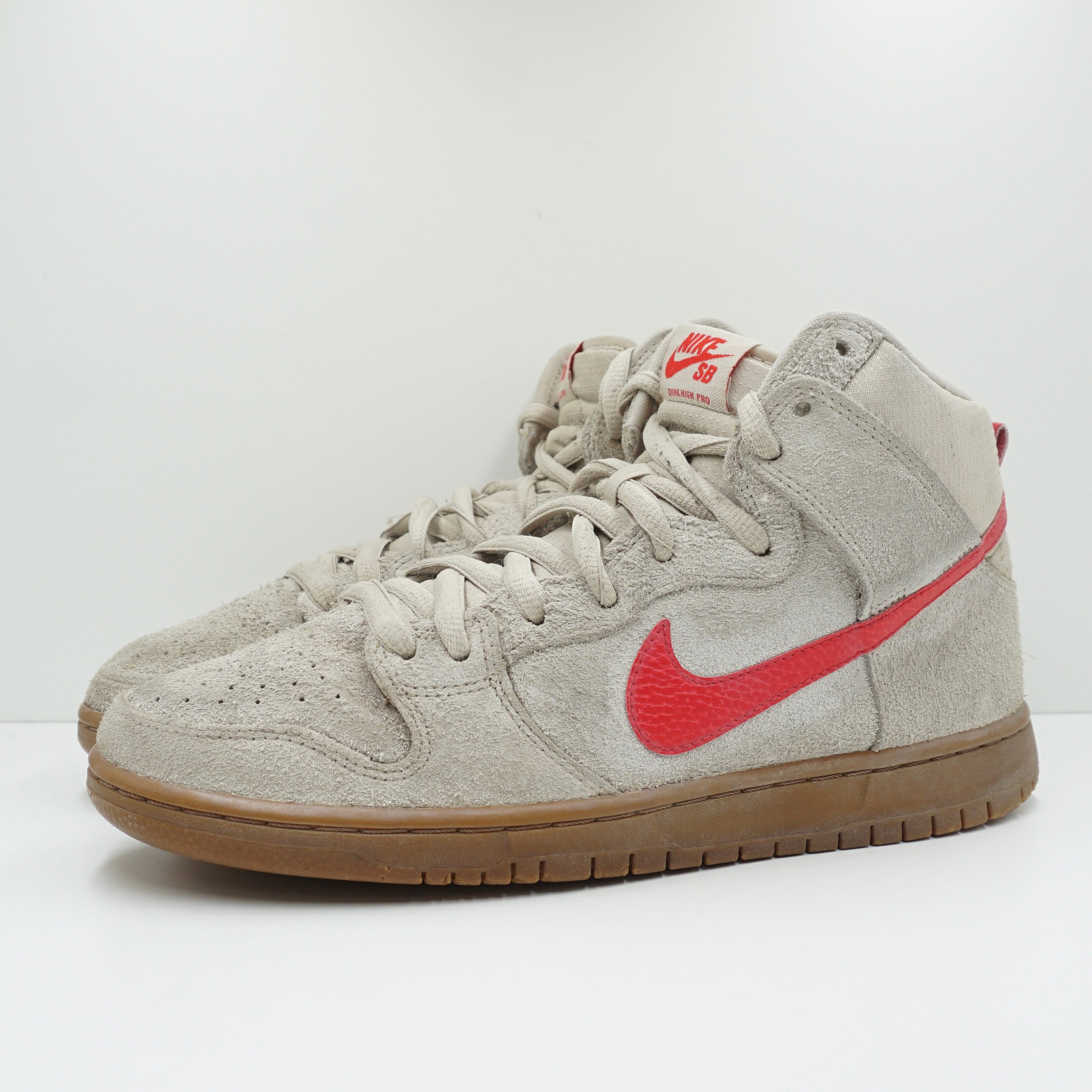 Nike Dunk High Pro SB Birch Hyper Red