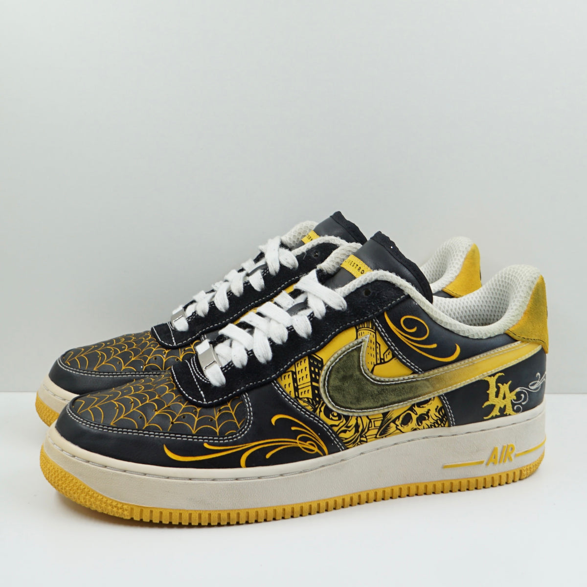 Nike Air Force 1 Low Mr. Cartoon Livestrong (2009)
