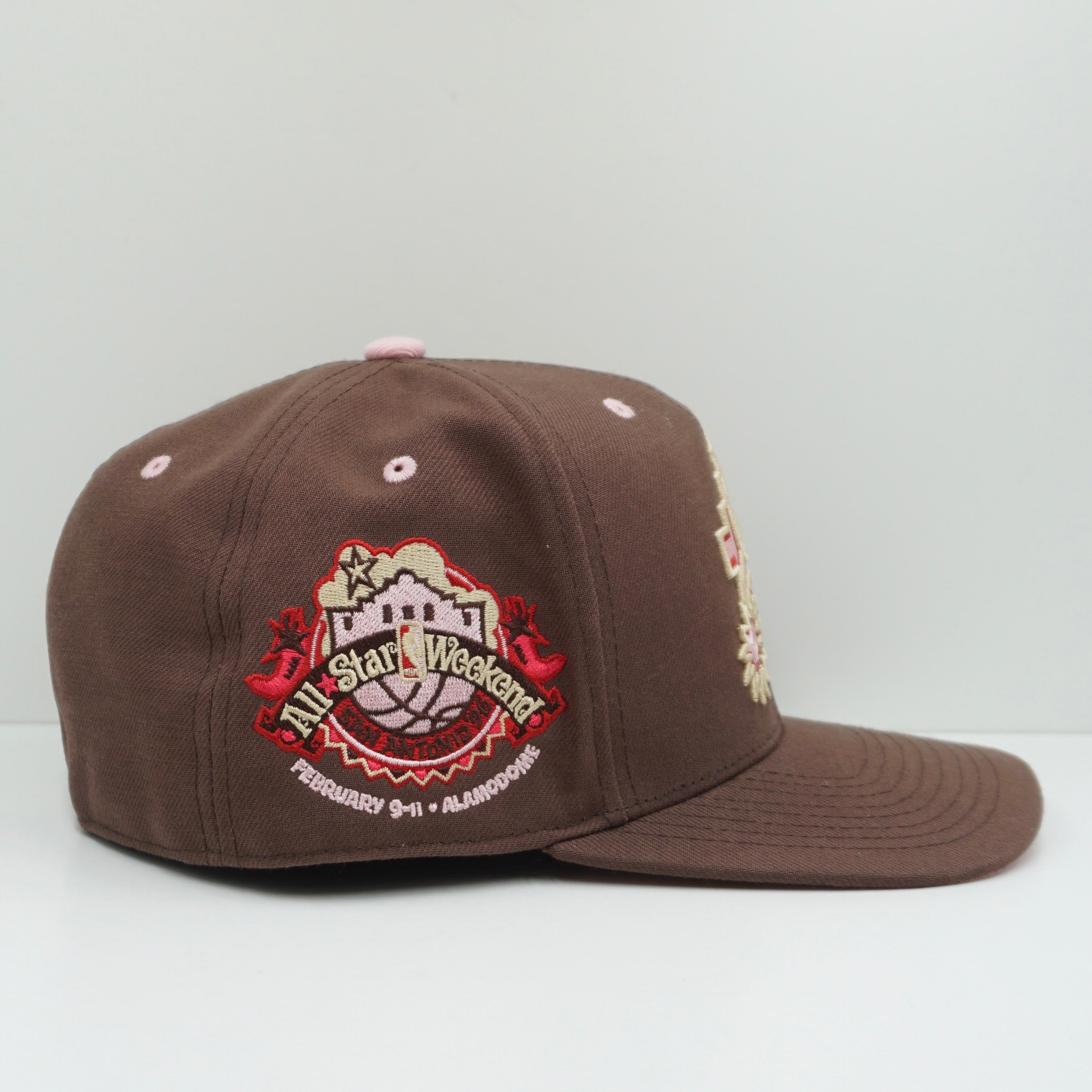 Mitchell & Ness San Antonio Spurs Brown Sugar Bacon Fitted Cap