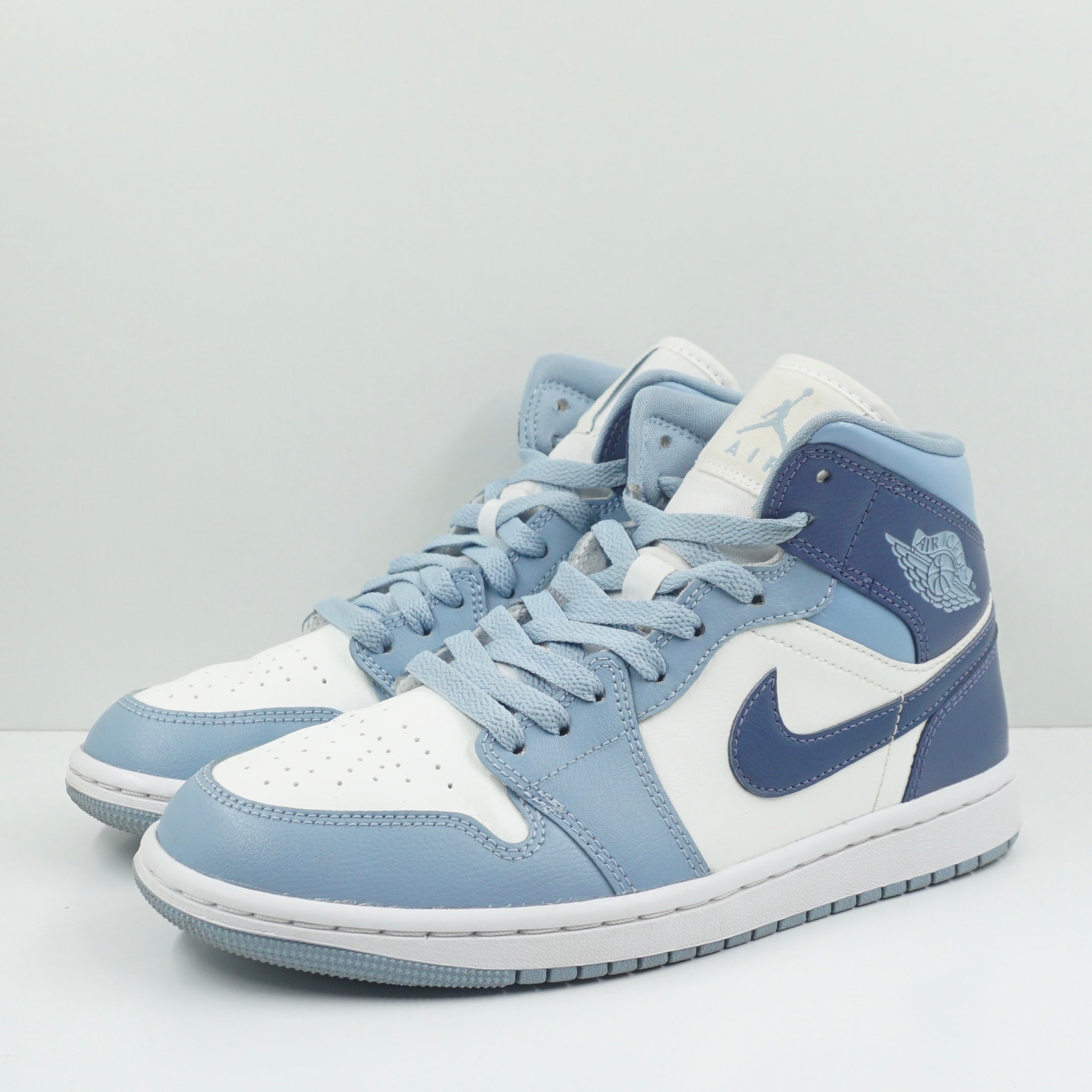 Jordan 1 Mid Diffused Blue (W)
