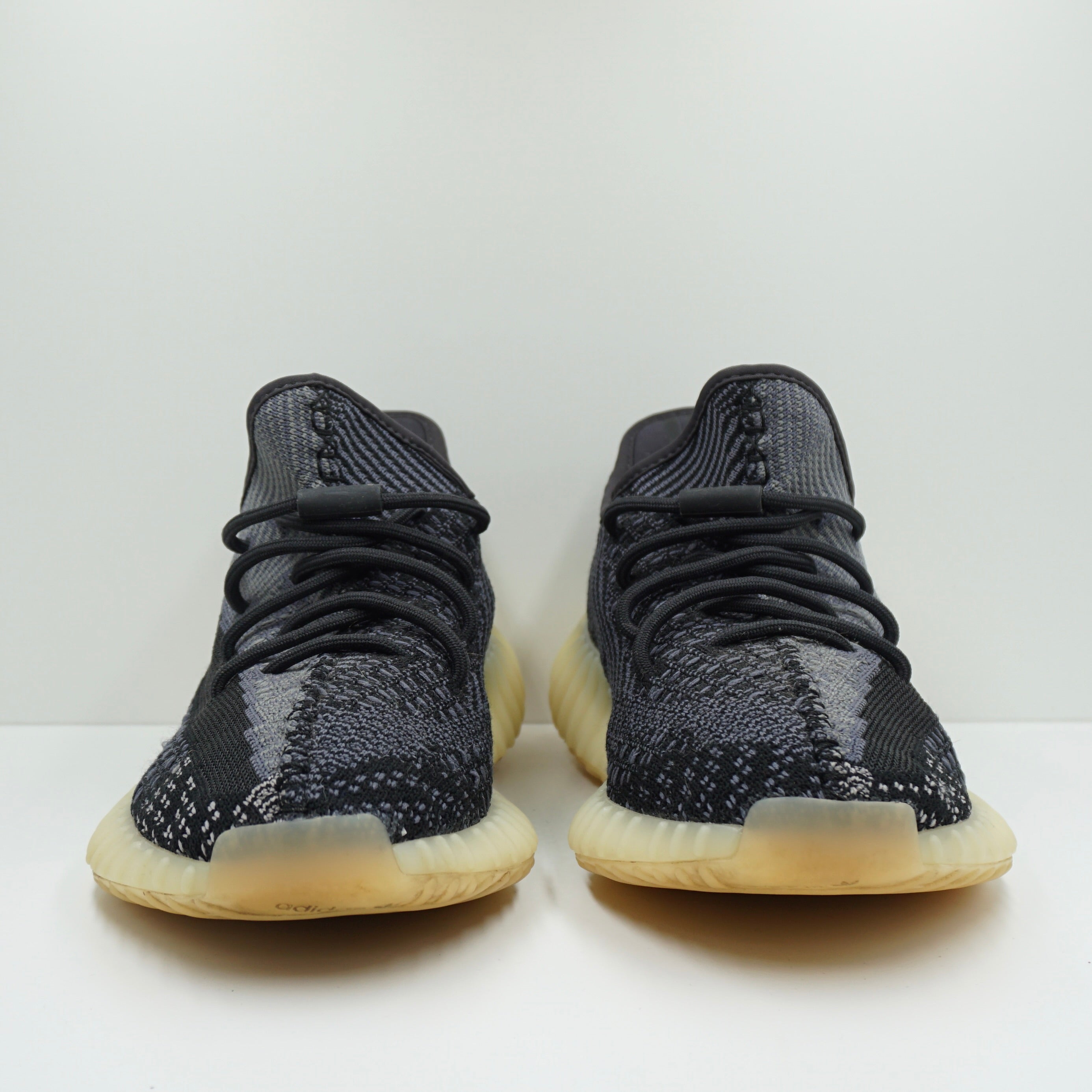 Adidas Yeezy Boost 350 V2 Carbon