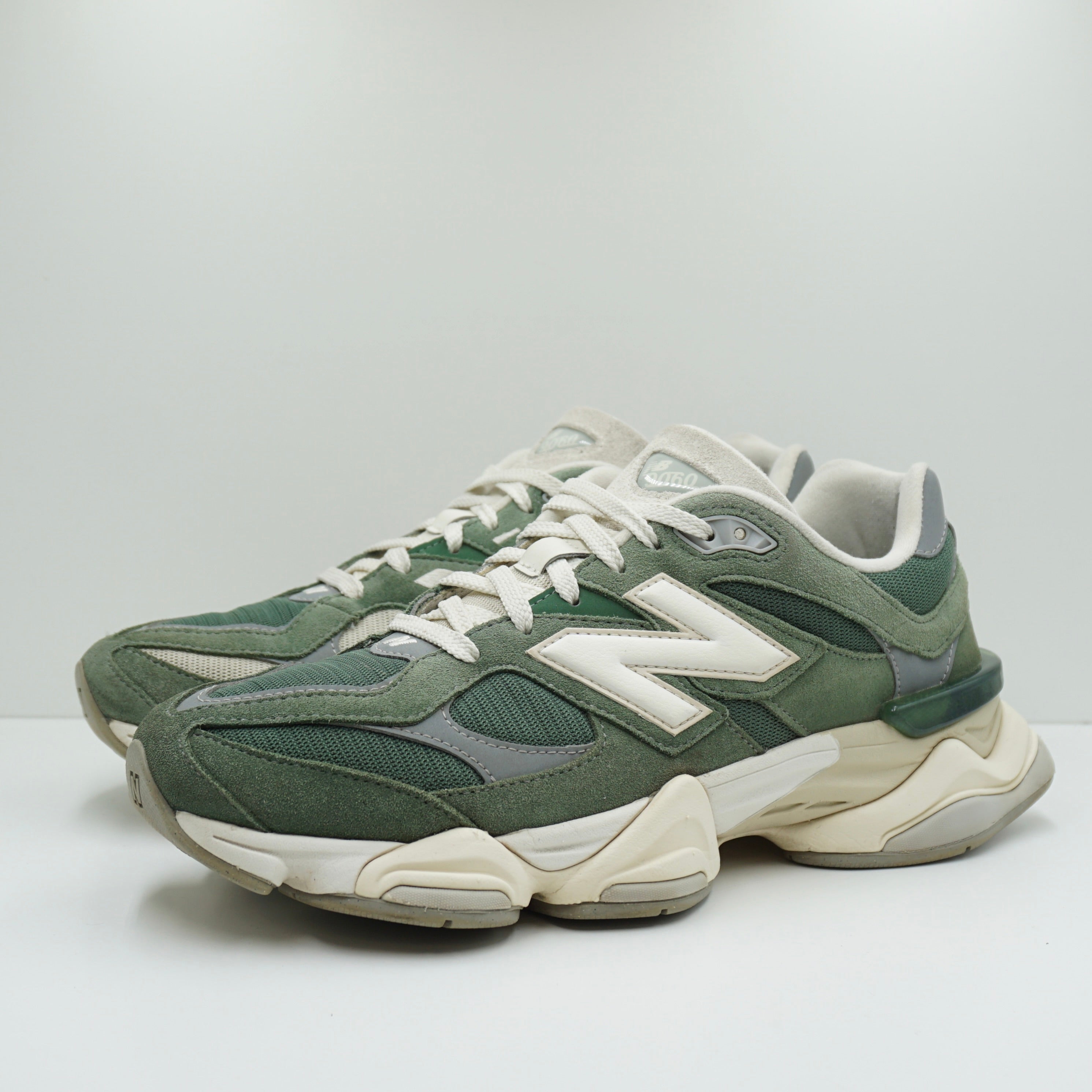 New Balance 9060 Nori