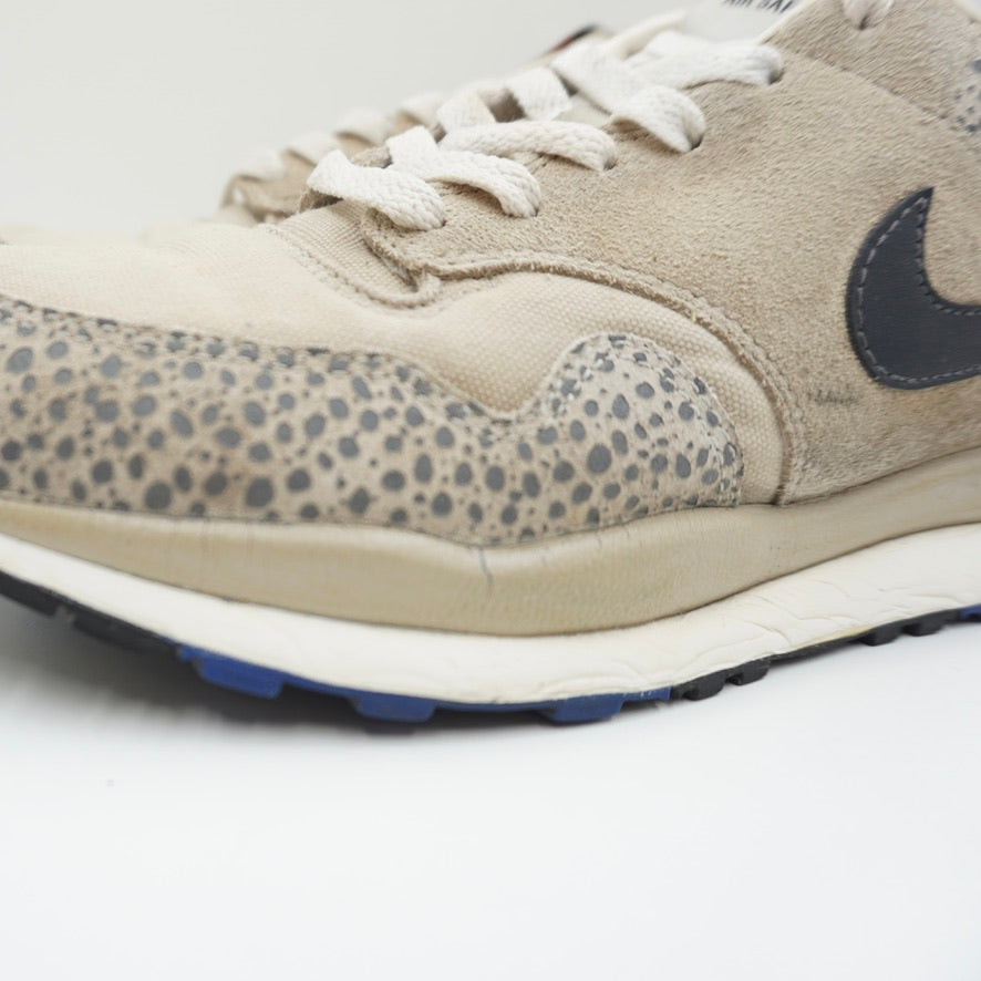 Nike Air Safari VNTG Beige