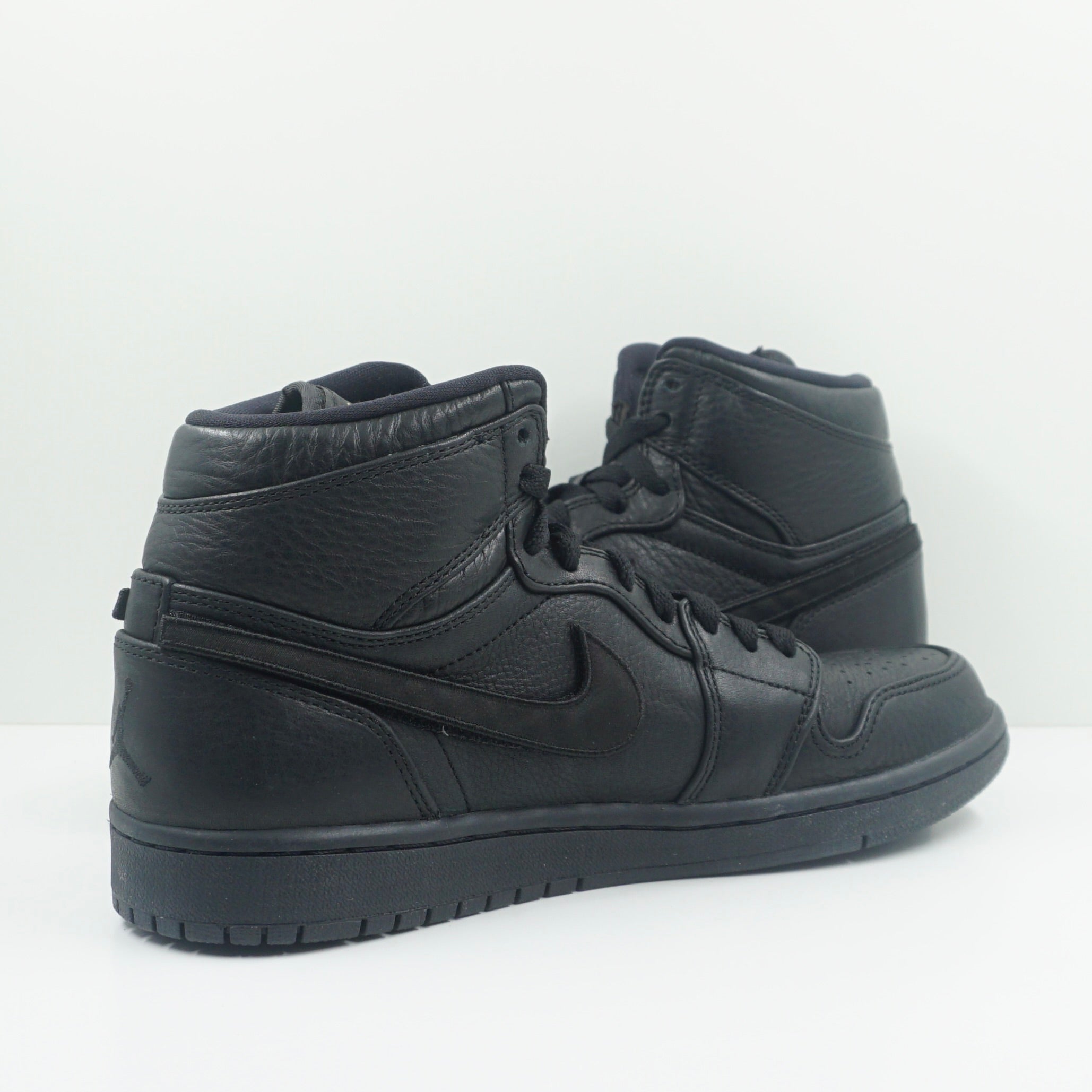 Jordan 1 Retro High BHM (2017)