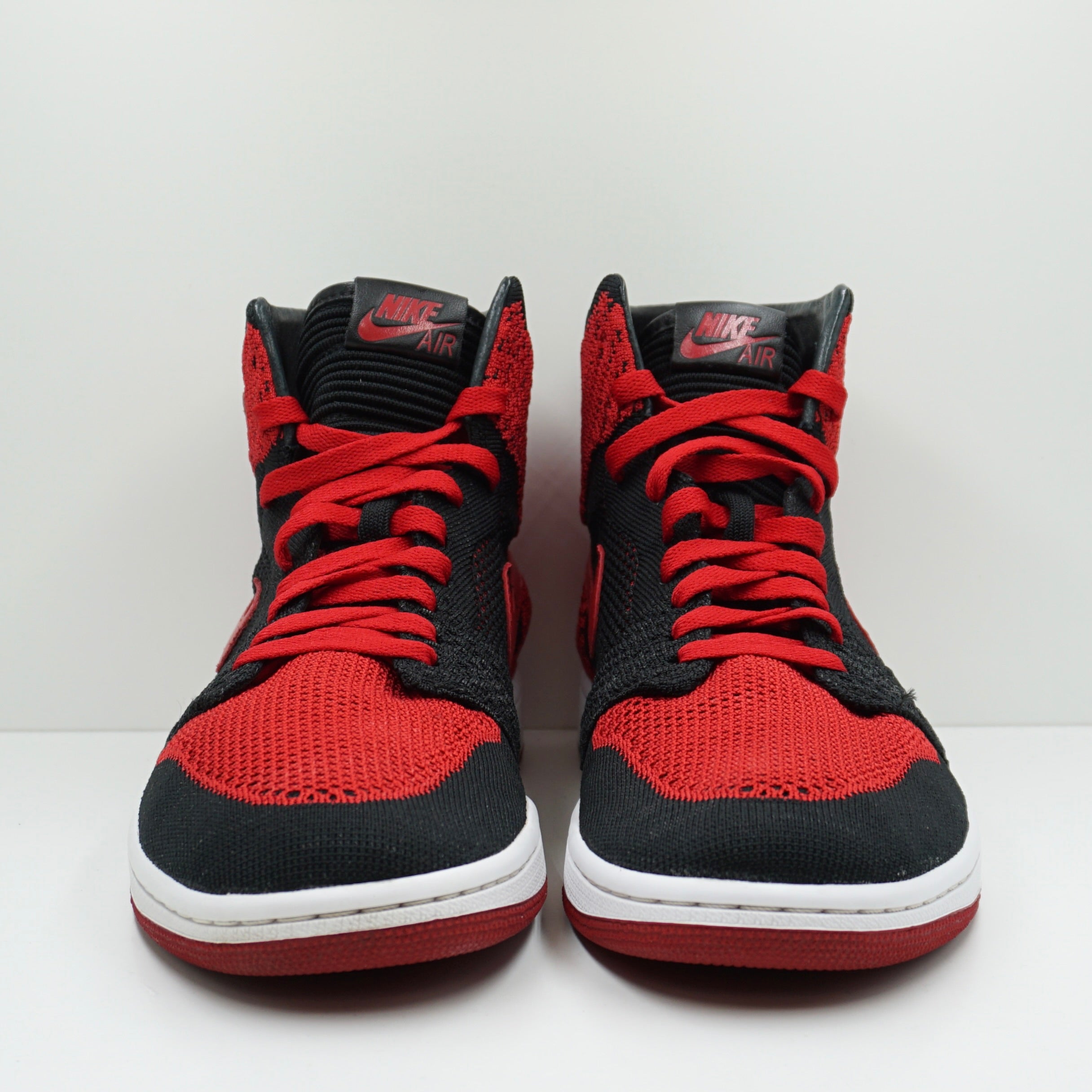 Jordan 1 Retro High Flyknit Bred