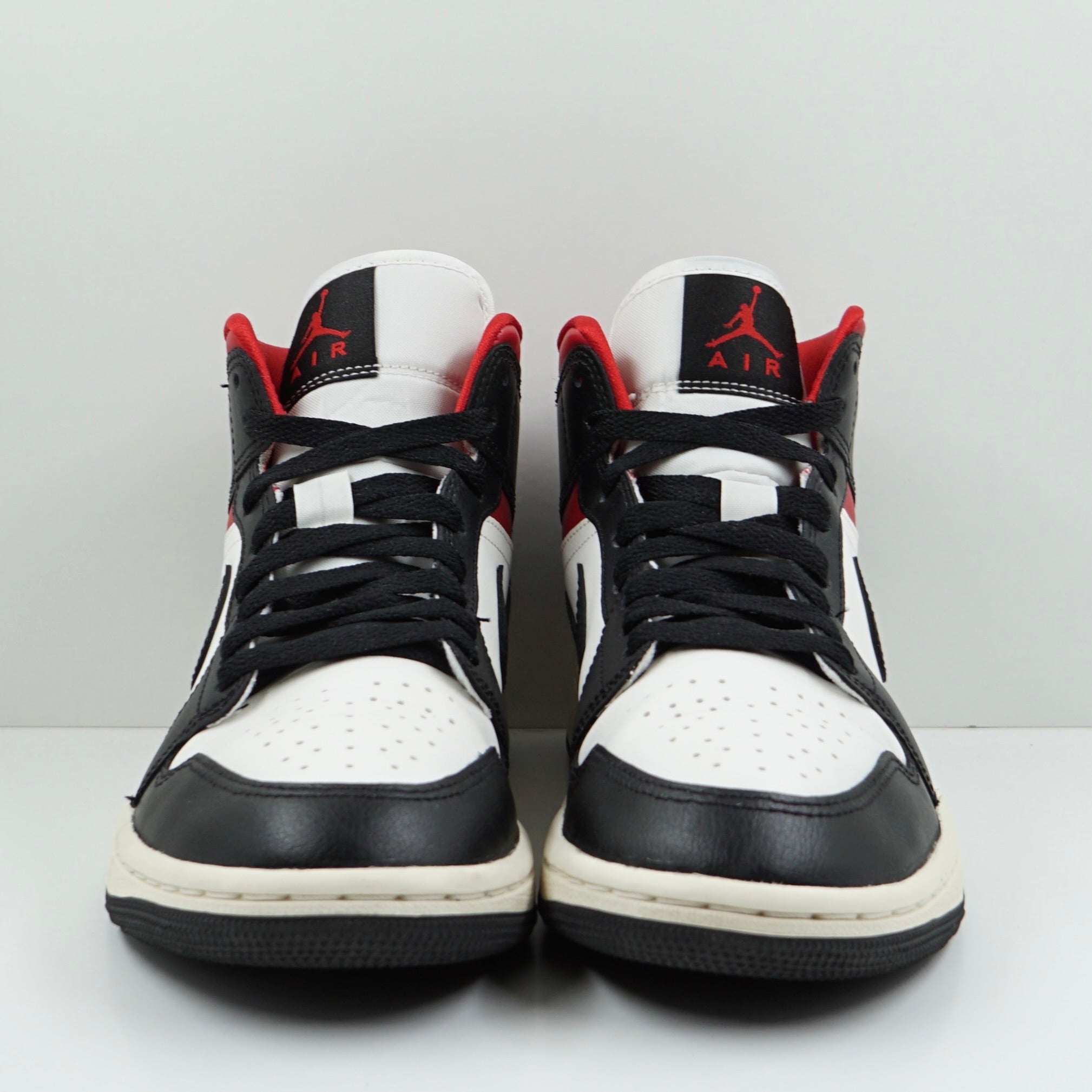 Jordan 1 Mid Gym Red Panda (W)