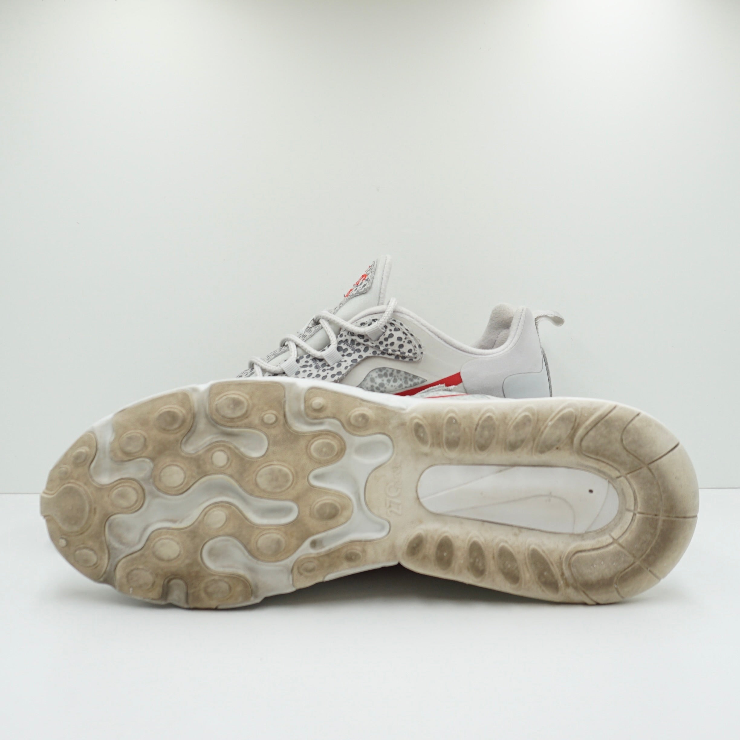 nike air max 270 react safari grey red