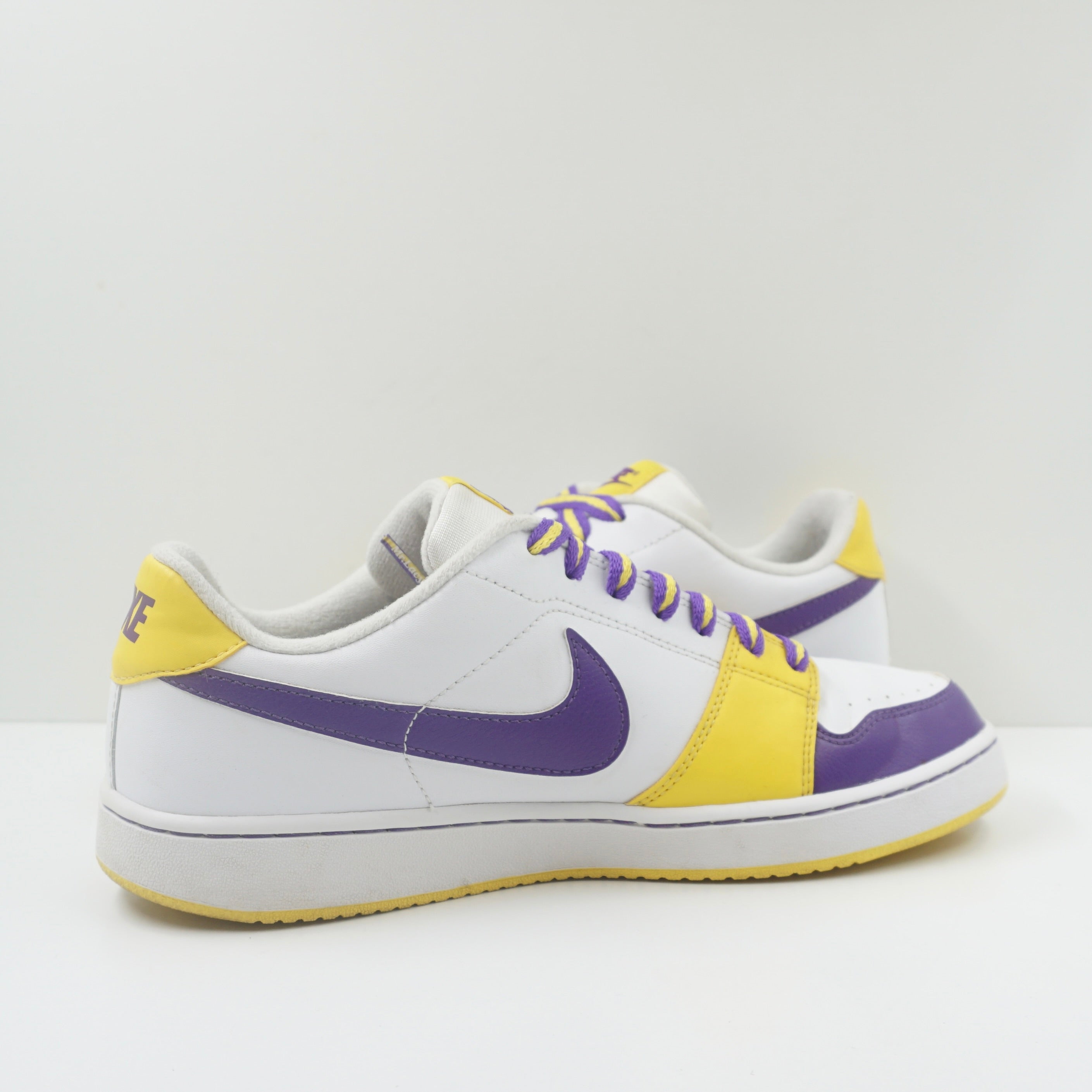Nike Backboard Lakers
