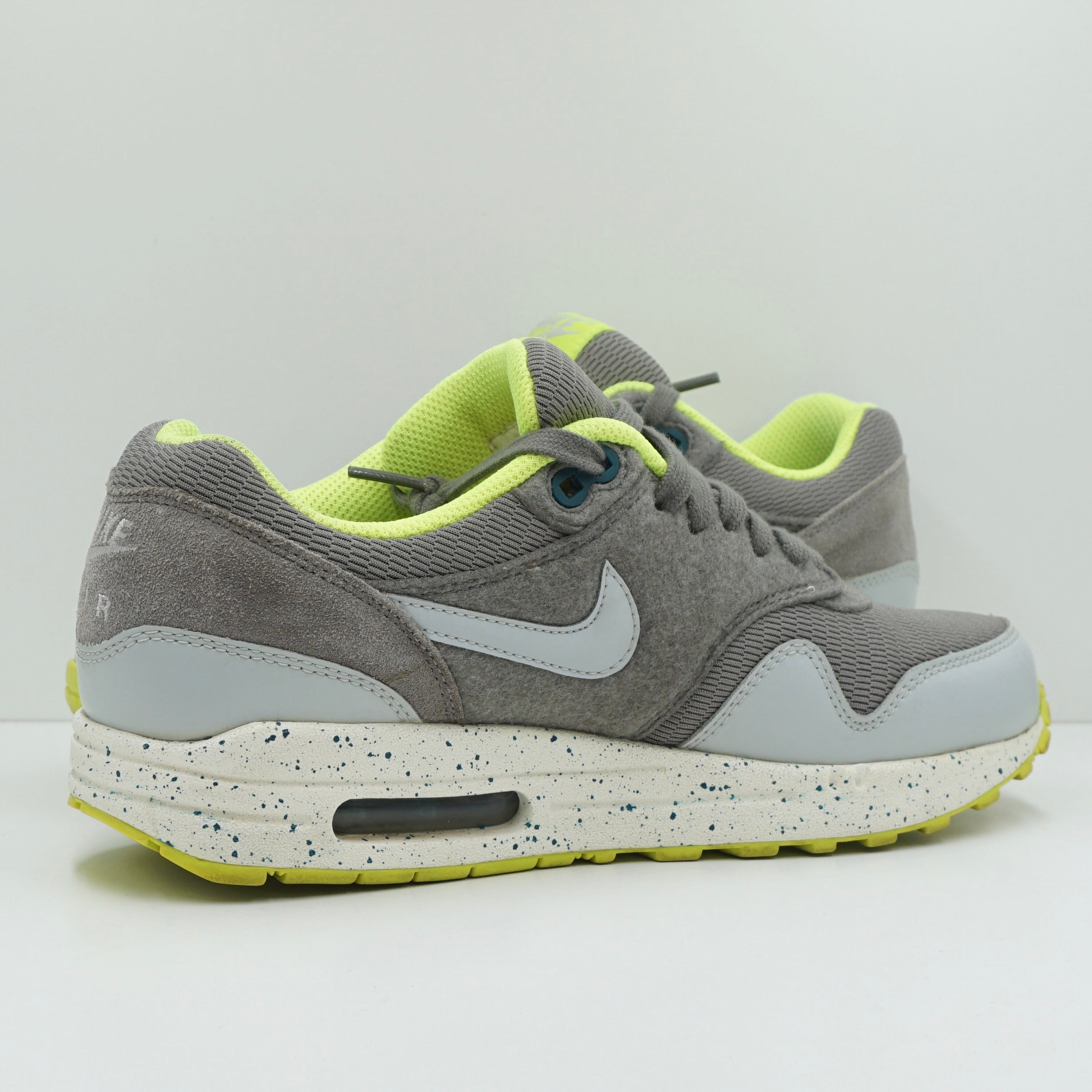 Nike Air Max 1 Canyon Grey Volt (W)