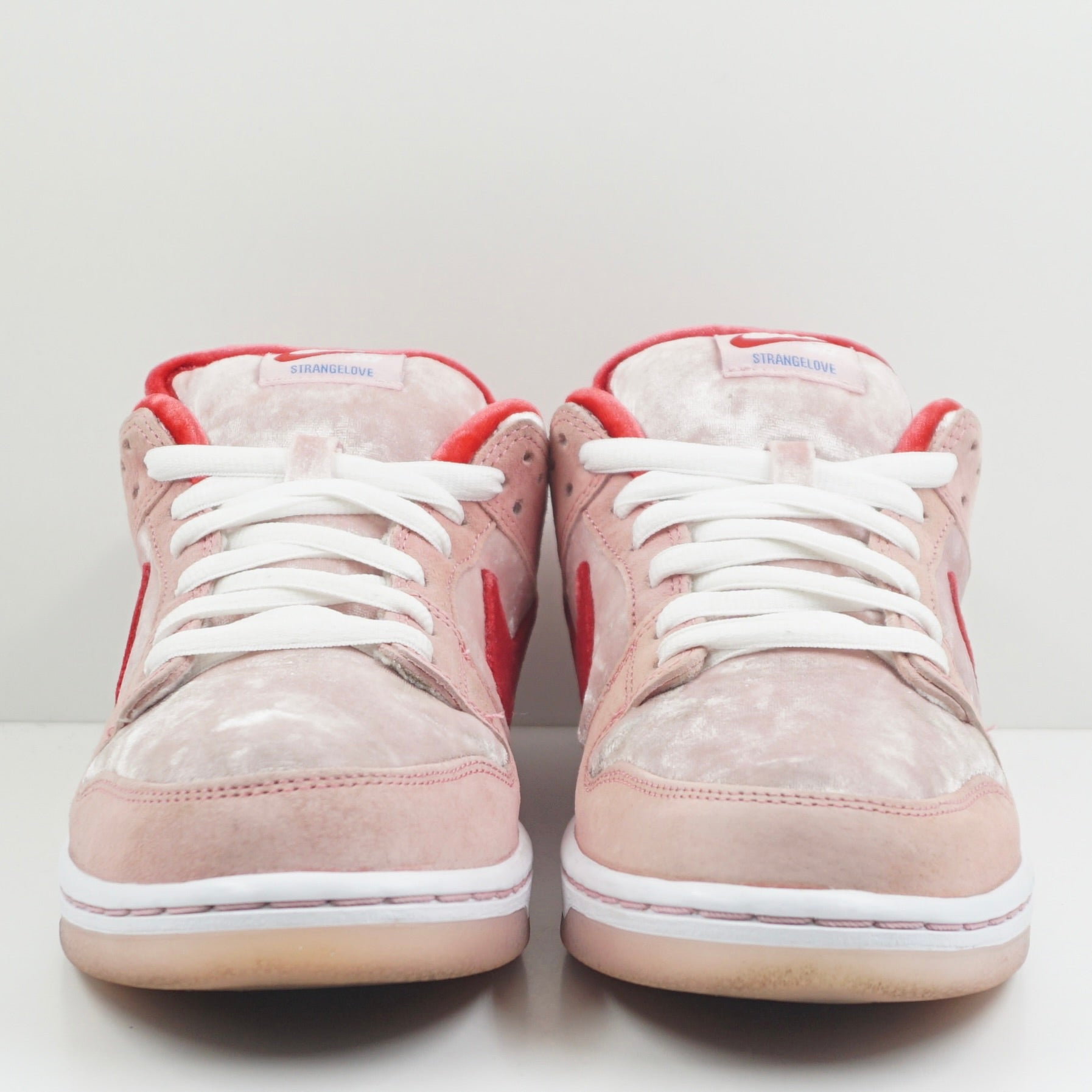 Nike SB Dunk Low Strange Love Skateboards