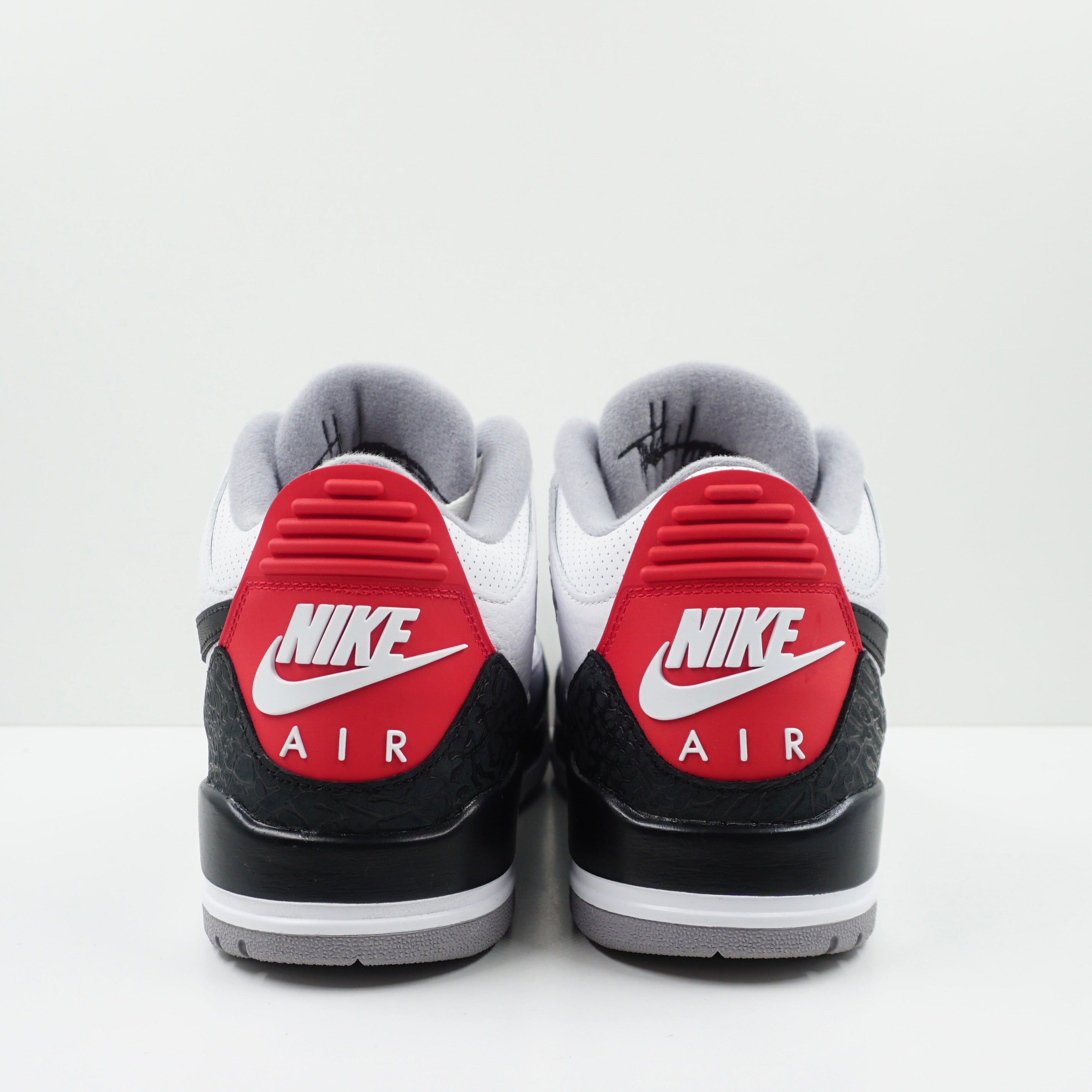 Jordan 3 Retro Tinker Hatfield