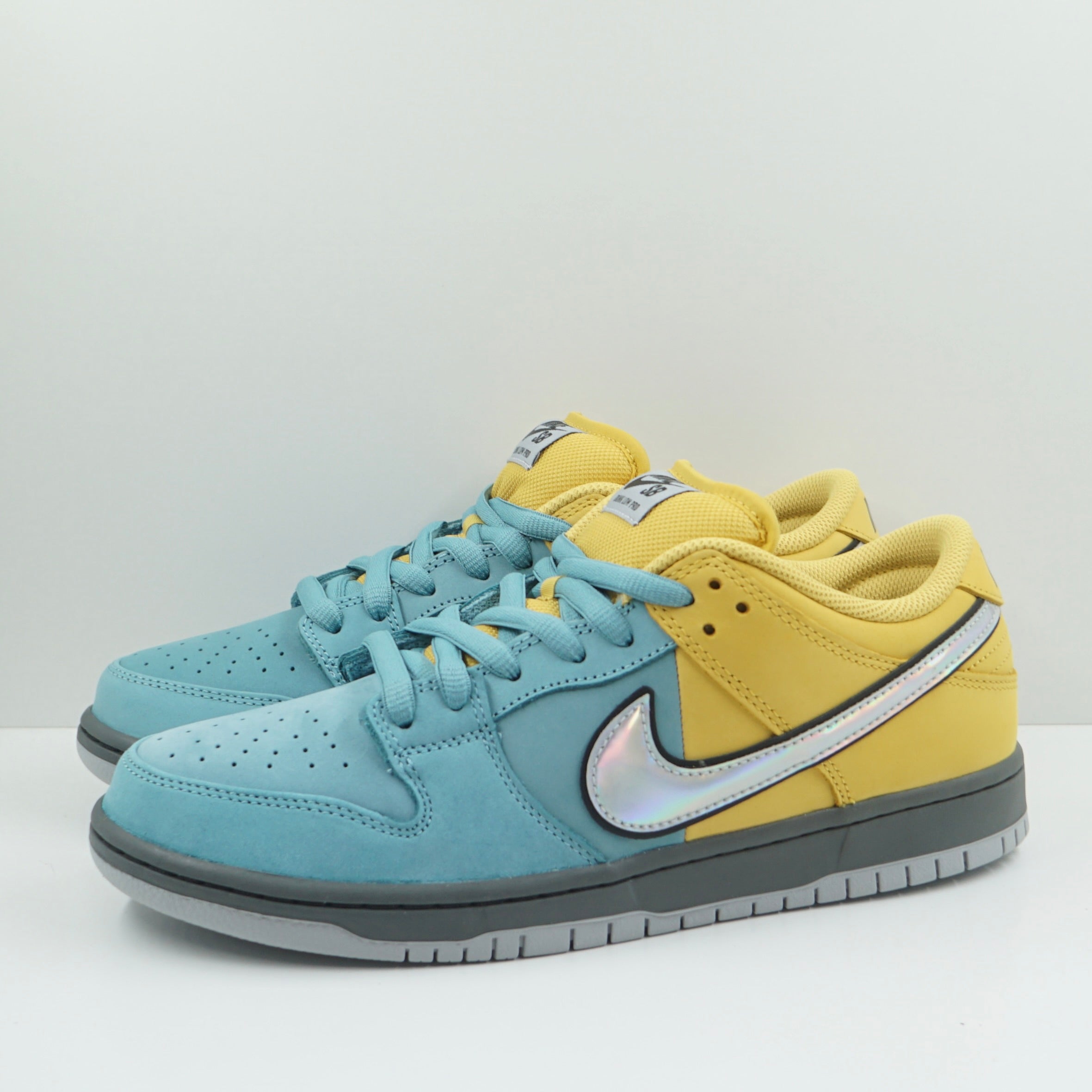 Nike SB Dunk Low Pro Muni Lightning Denim Turquoise