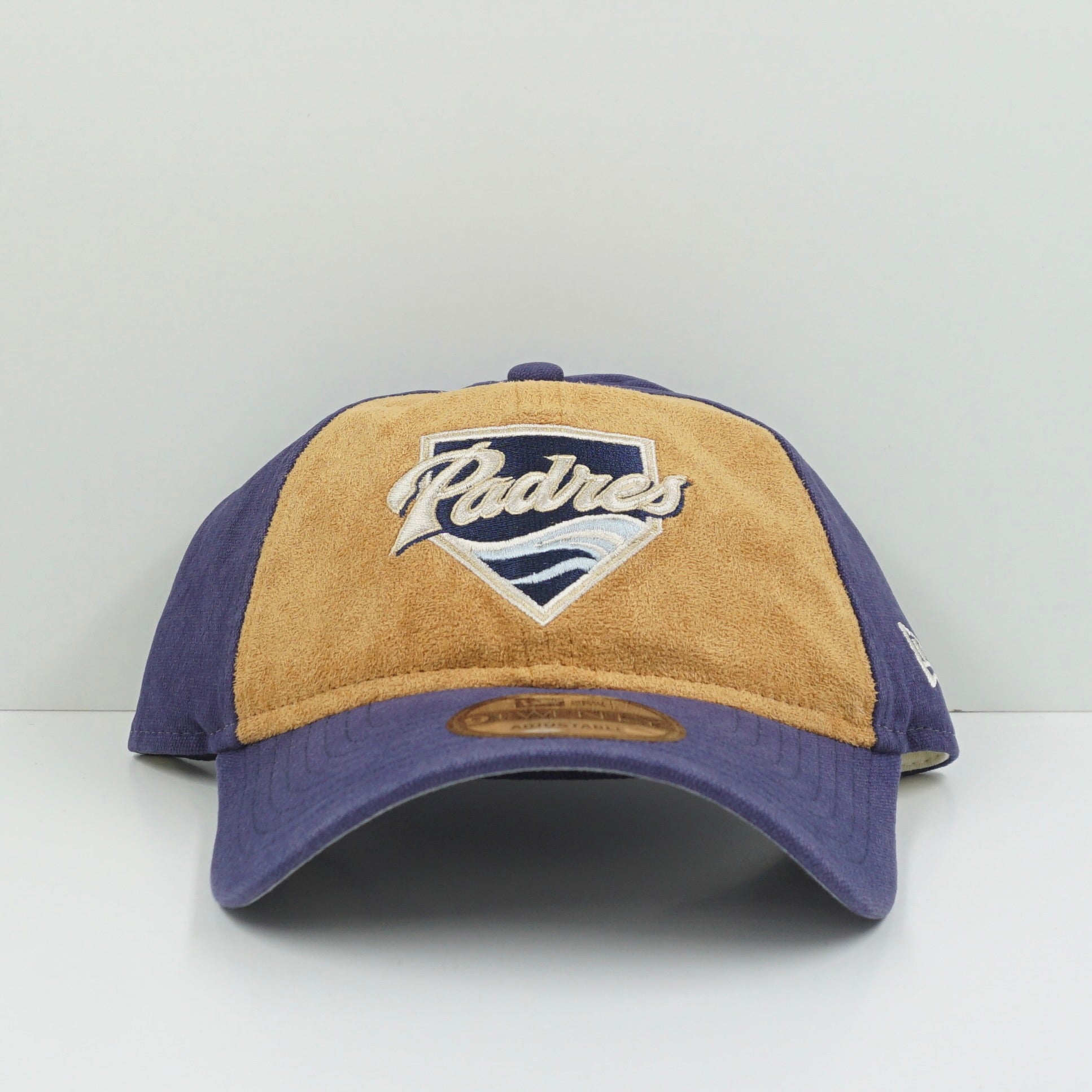 New Era Padres Curved Adjustable Cap