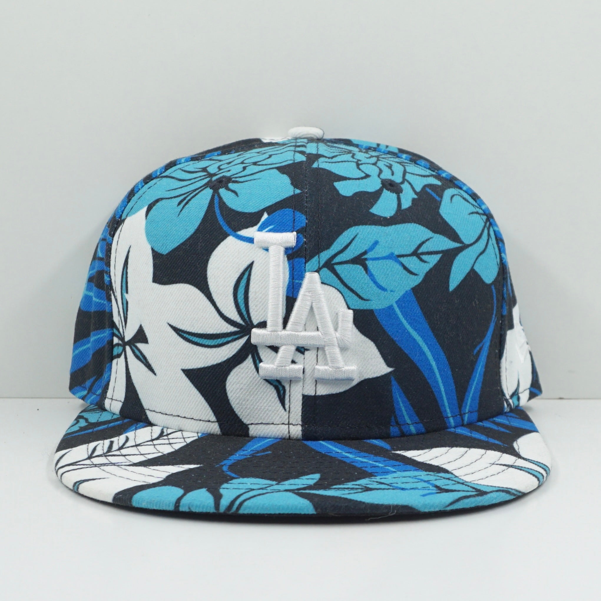 New Era Los Angeles Dodgers Black Blue White Floral Print Fitted Cap