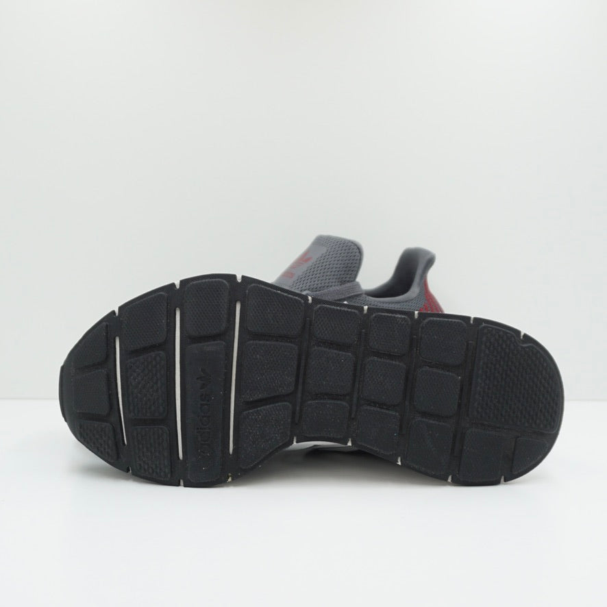 Adidas Swift Run Grey