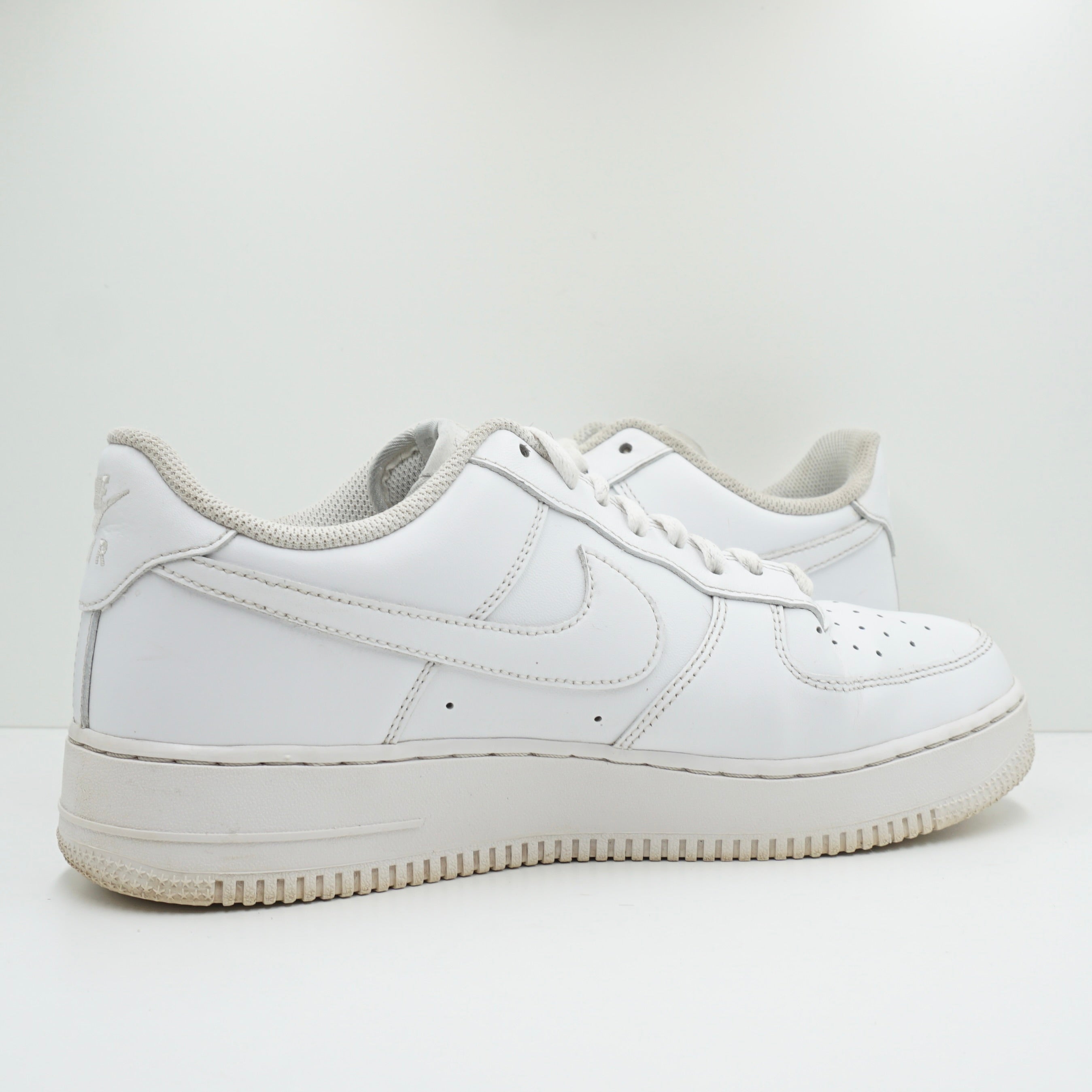 Nike Air Force 1 07' White (2022/2023)