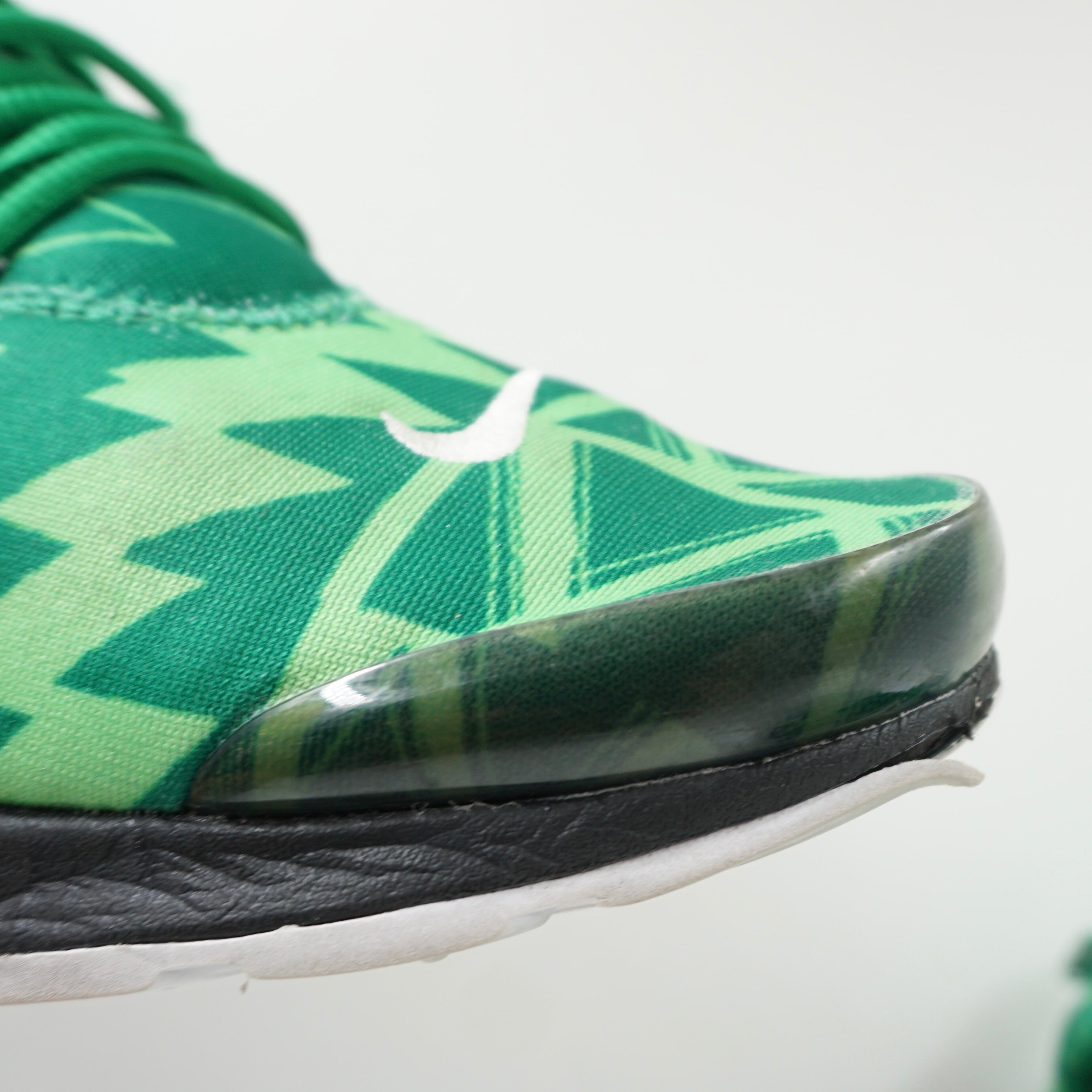 nike air presto pine green