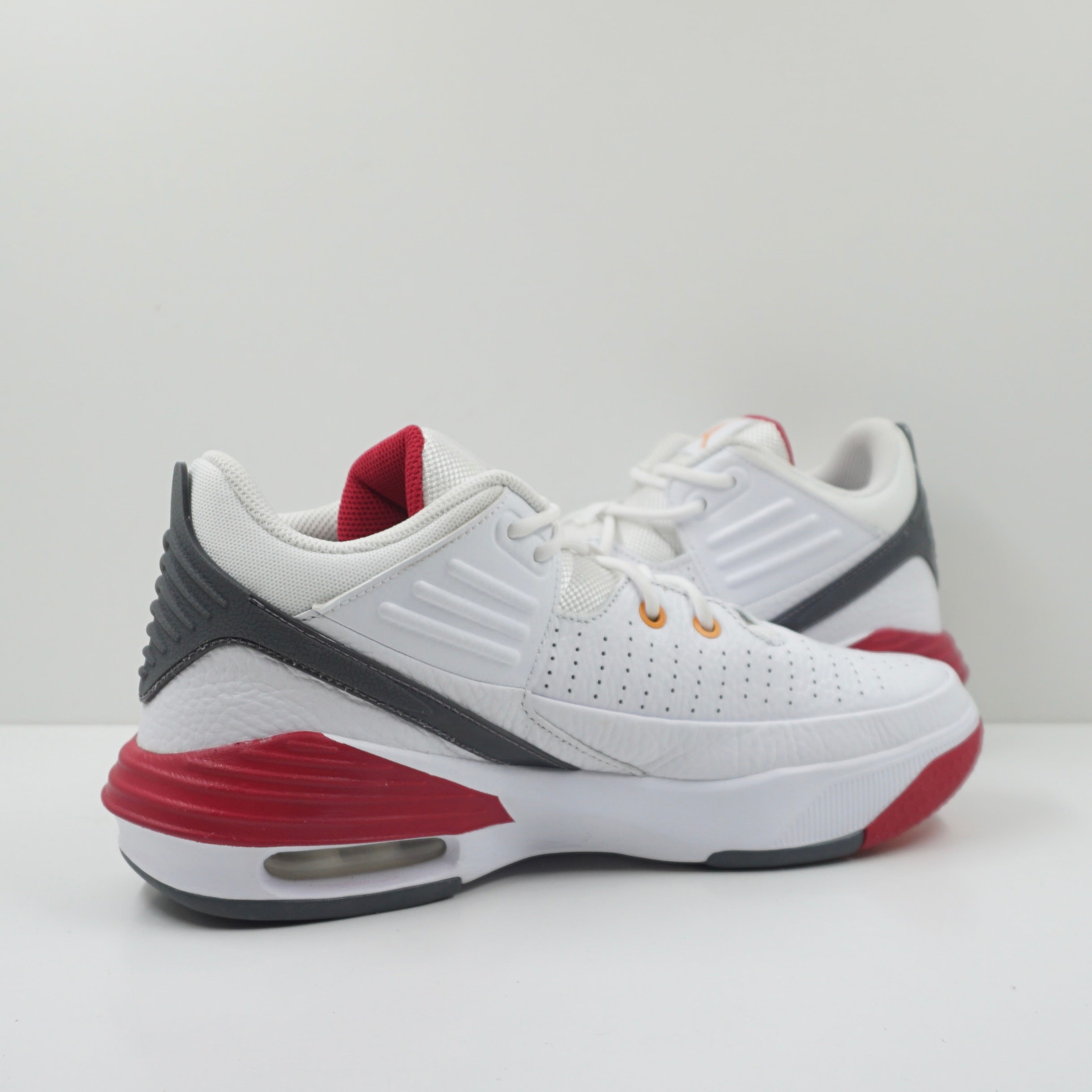 Jordan Max Aura 5 White Cardinal Red