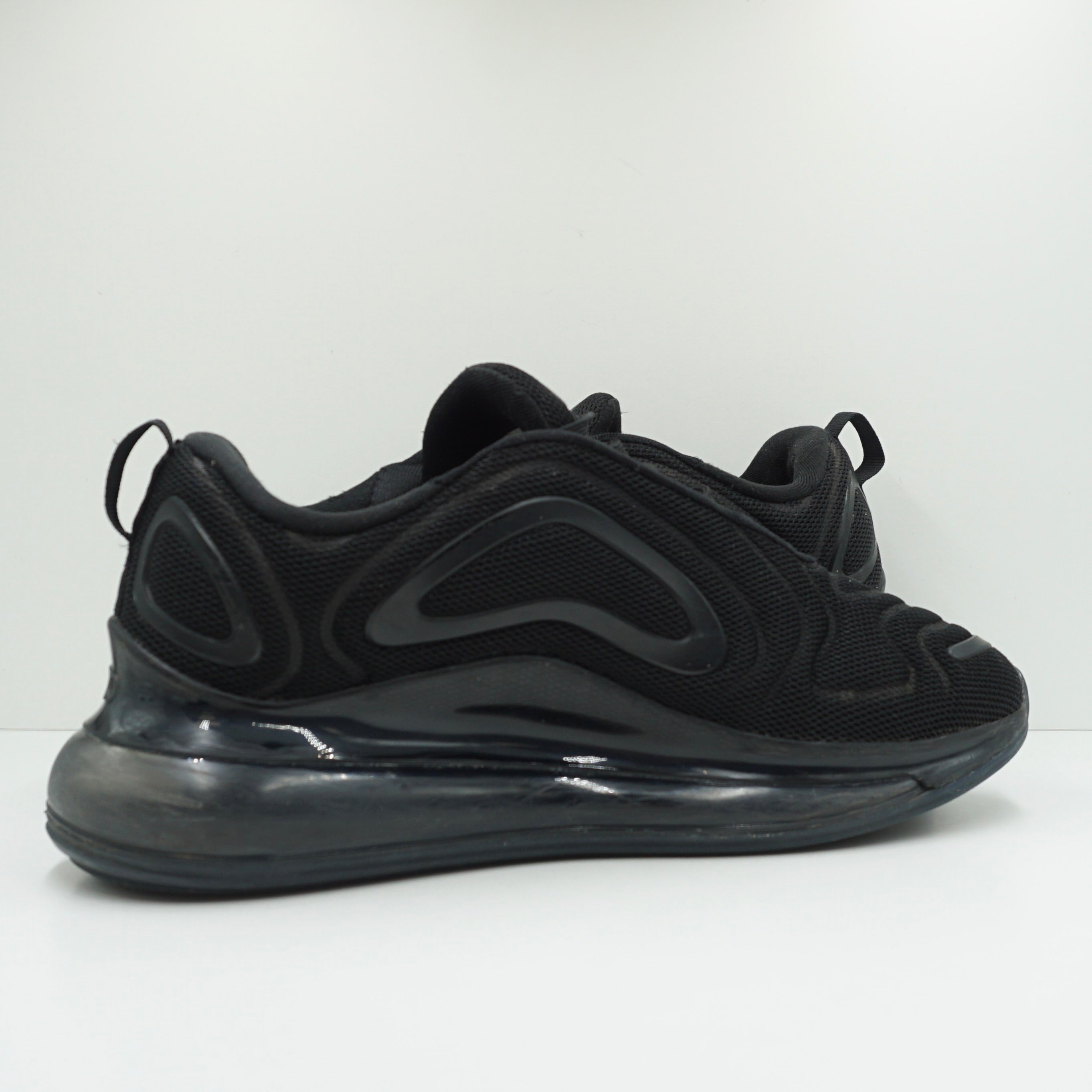 Nike Air Max 720 Triple Black high quality Men’s Size 8.5 A02924-007 Shoes Sneakers