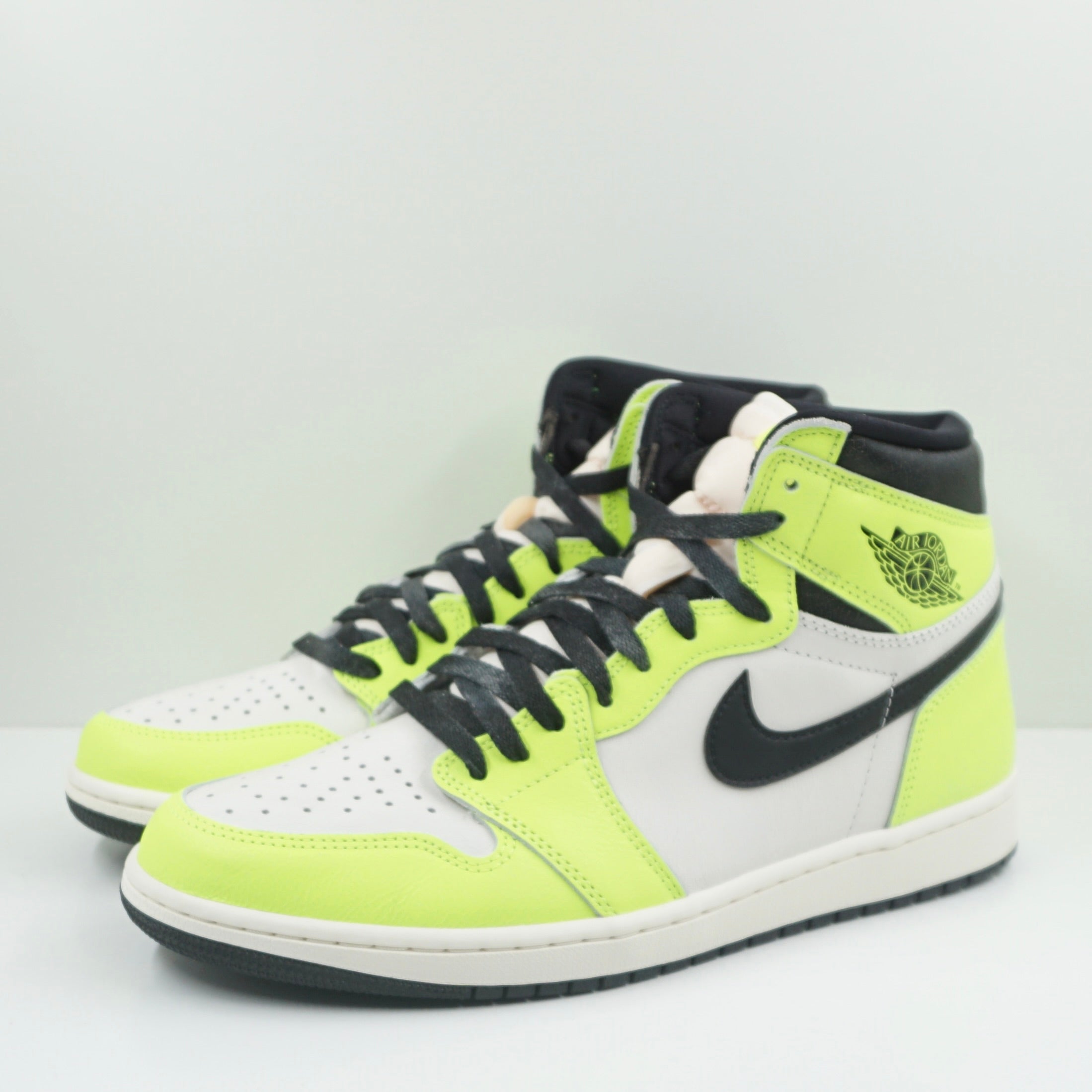 Jordan 1 Retro High OG Visionaire