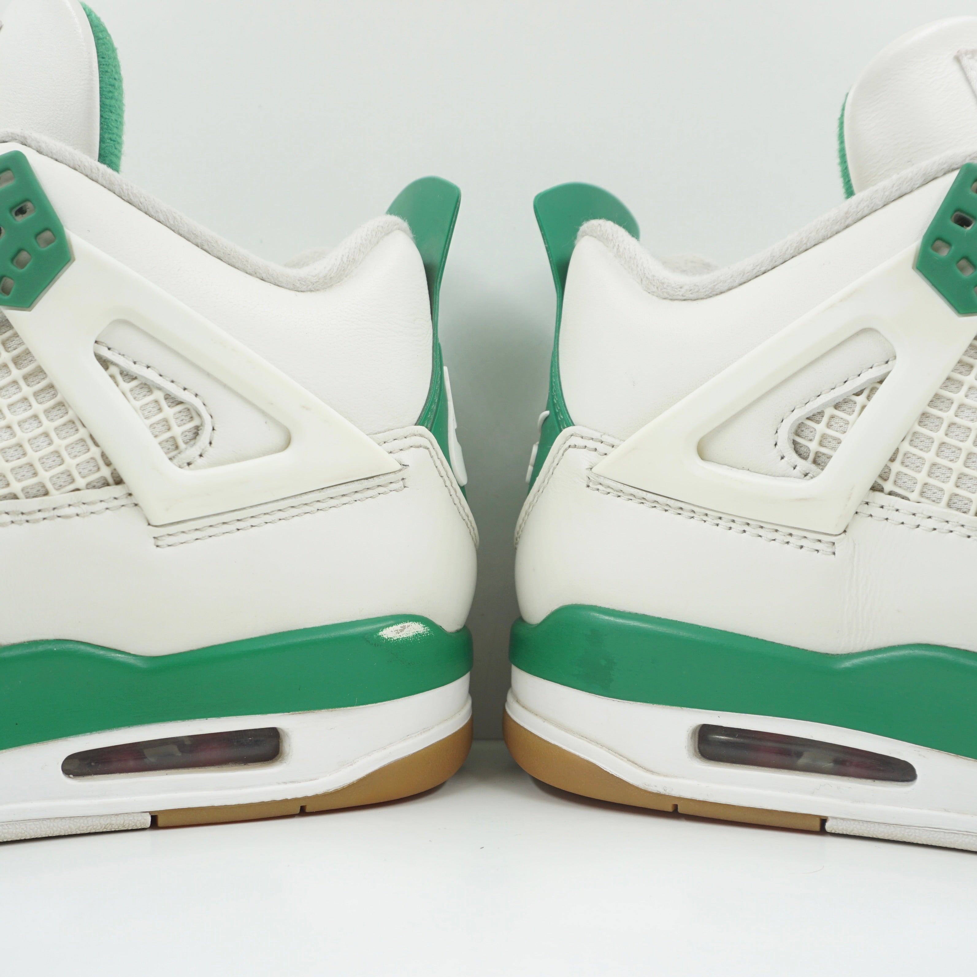 Jordan 4 Retro SB Pine Green