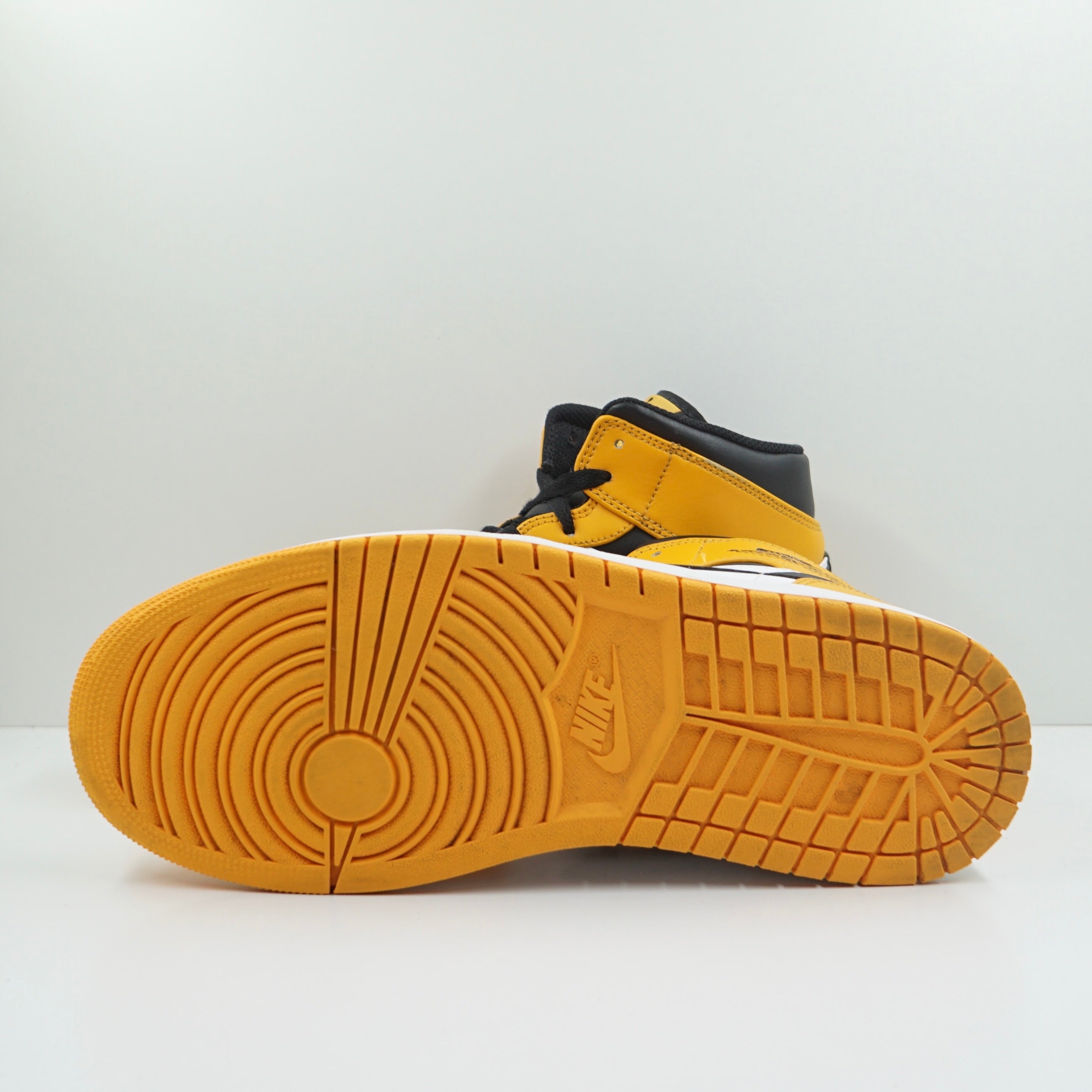 Jordan 1 Mid Taxi