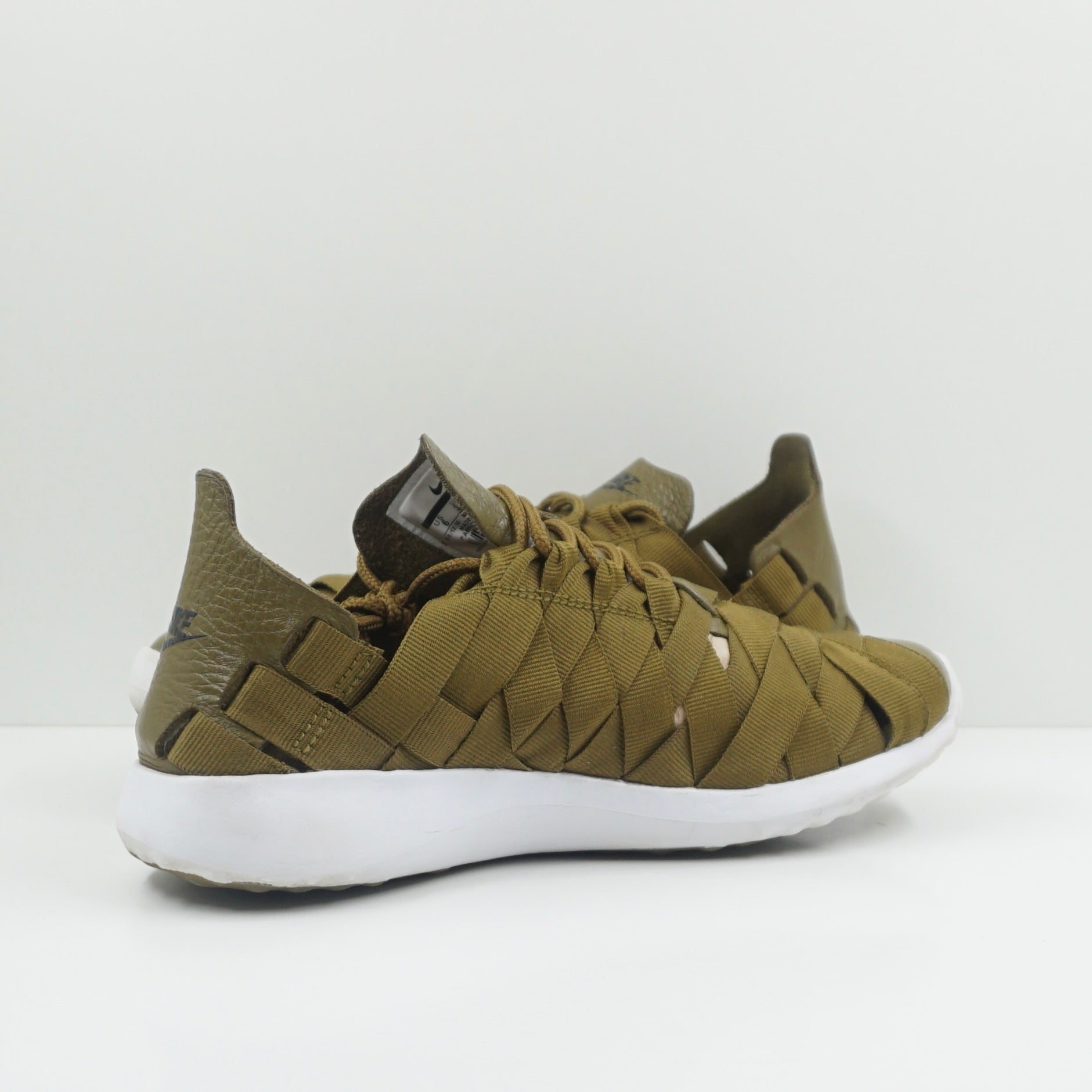 Nike Green Juventate Woven (W)