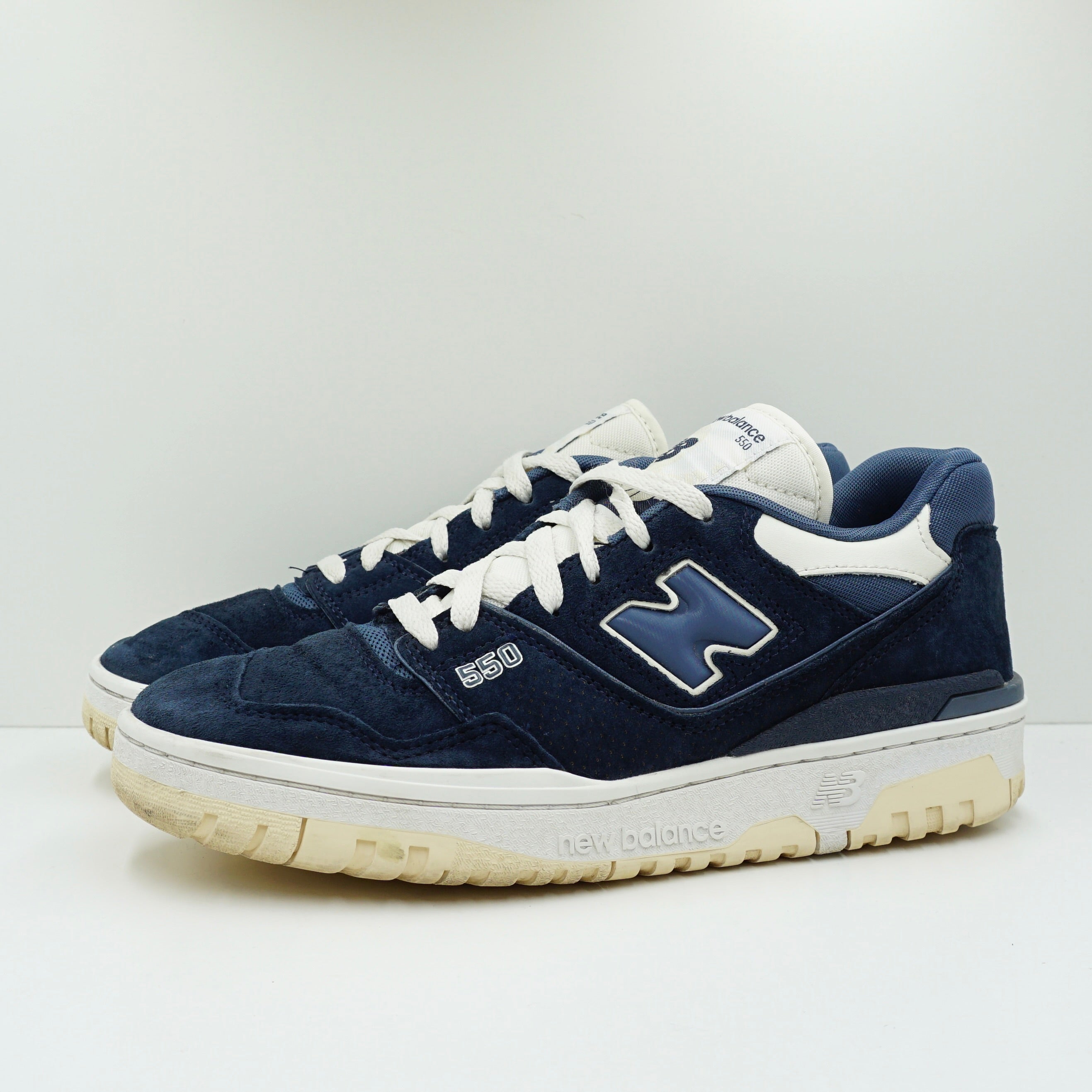 New Balance 550 Natural Indigo Suede
