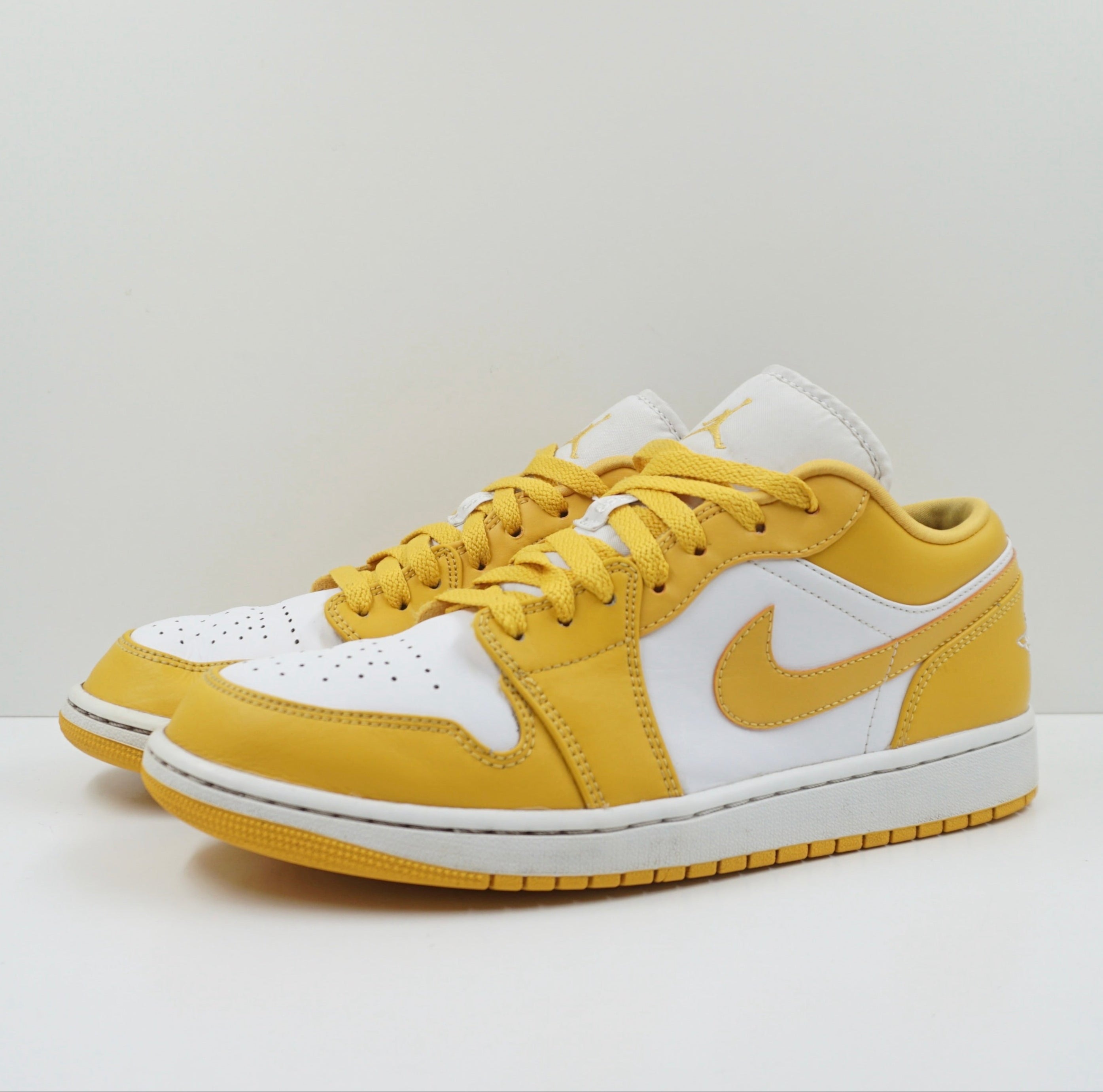 Jordan 1 Low Pollen