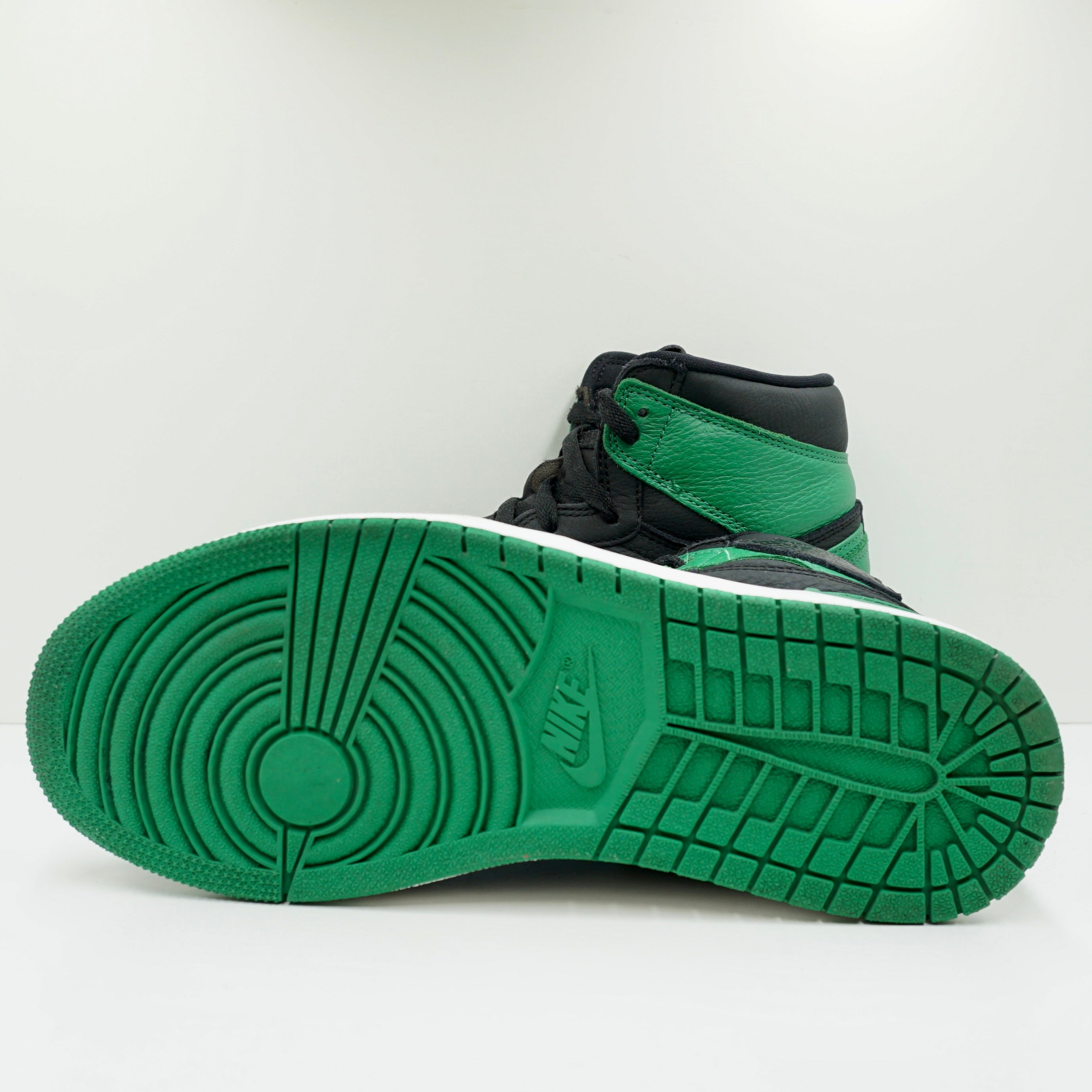 Jordan 1 Retro High Pine Green Black