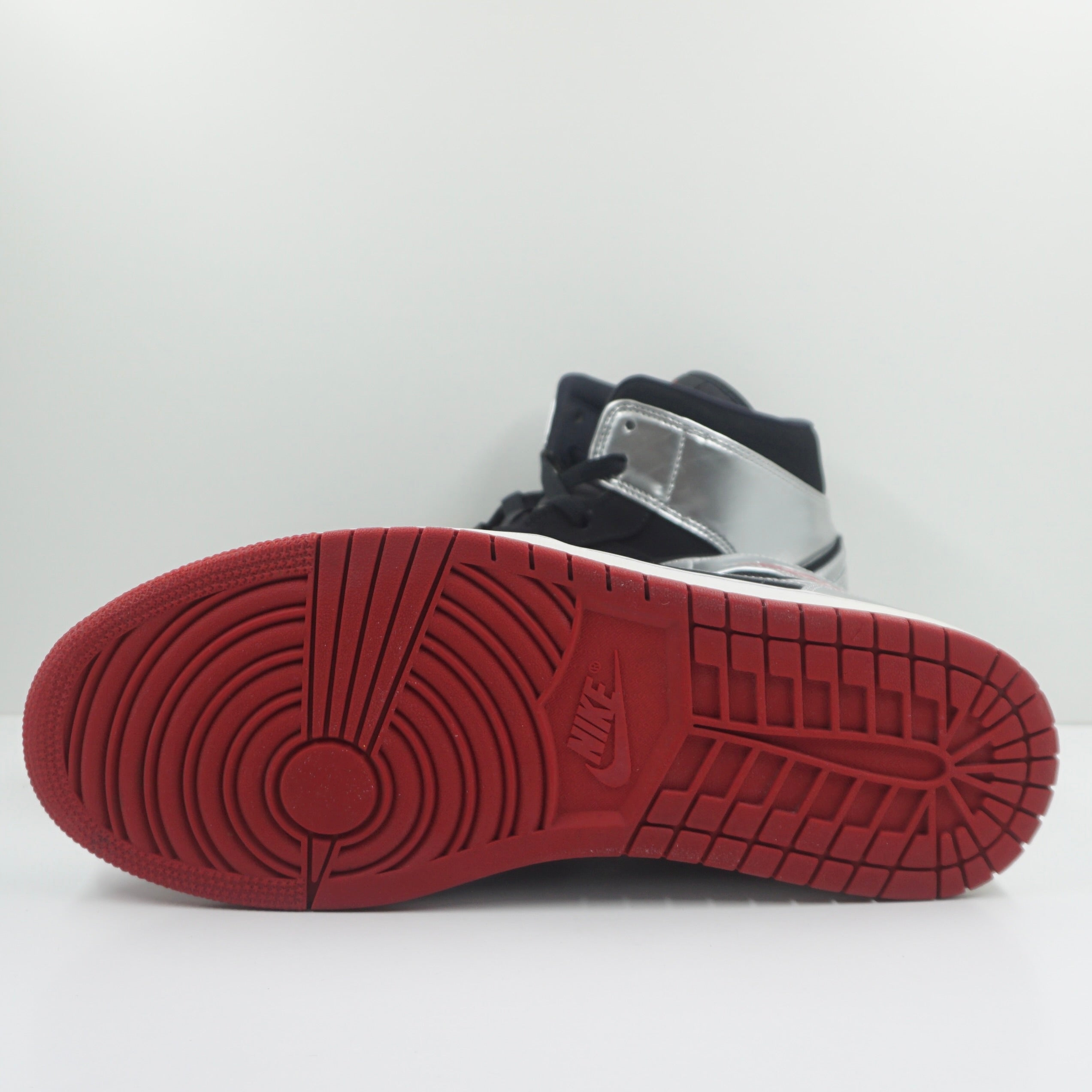 Jordan 1 Mid Johnny Kilroy