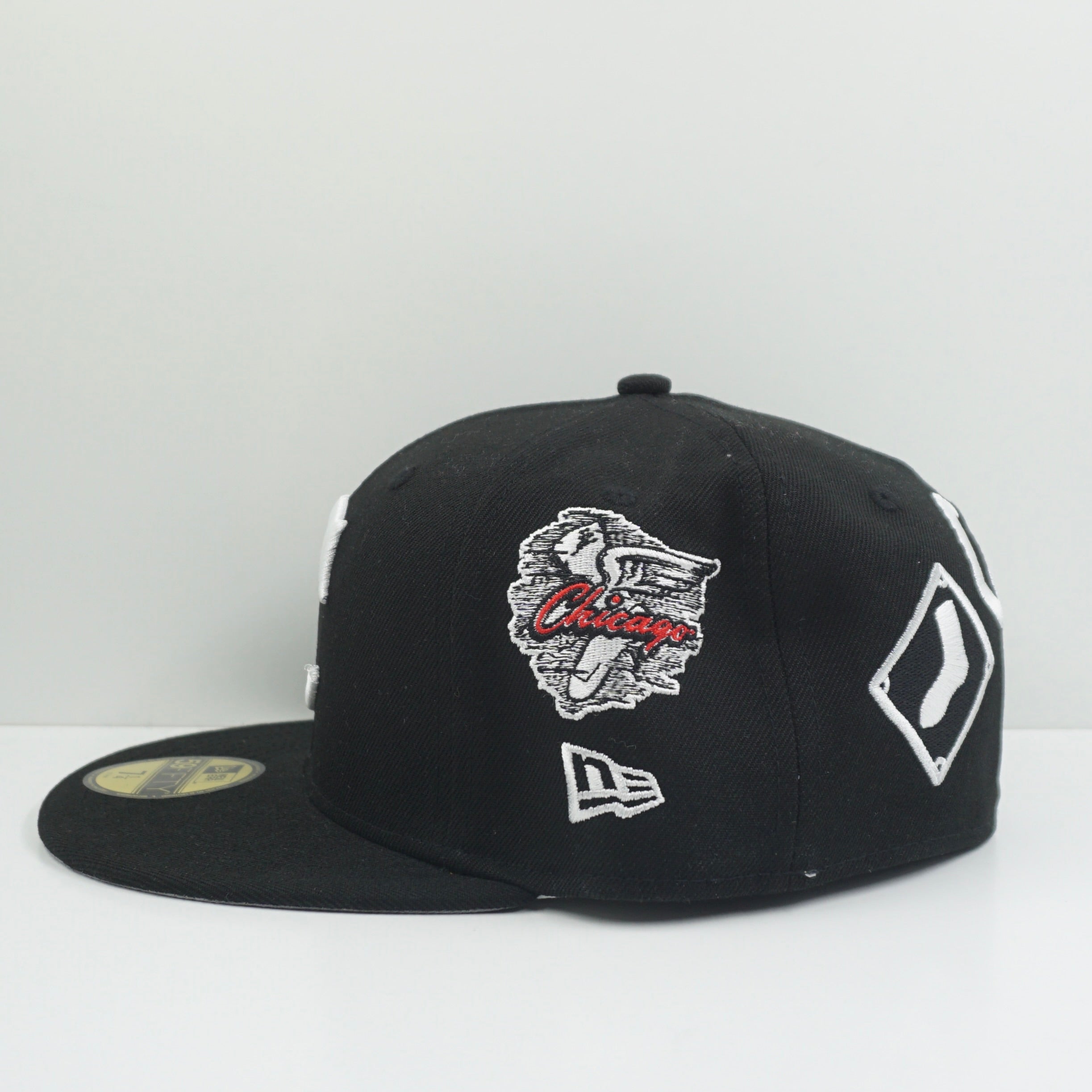 New Era Cooperstown Chicago White Sox Black White 95 Years Logo Fitted Cap