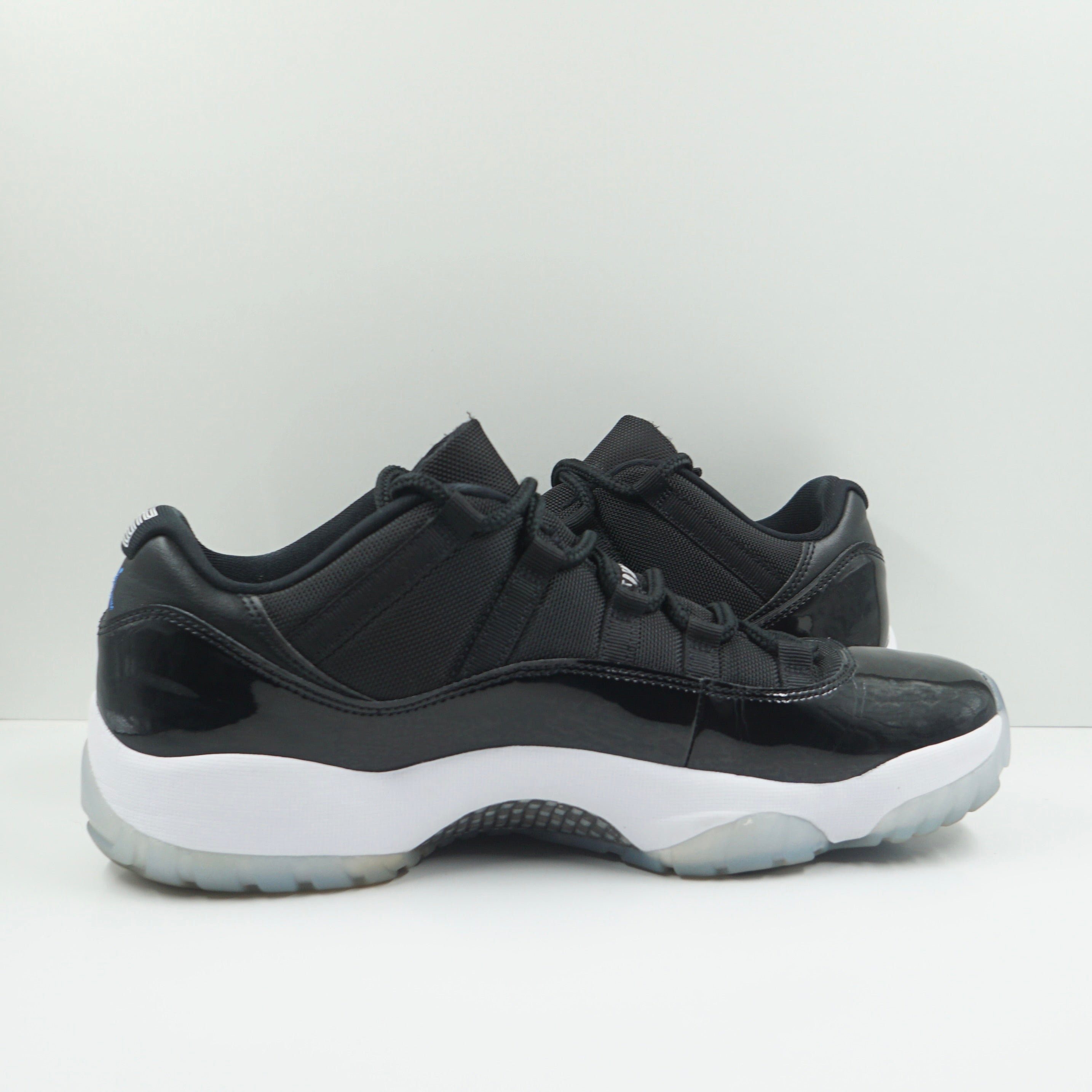 Jordan 11 Retro Low Space Jam