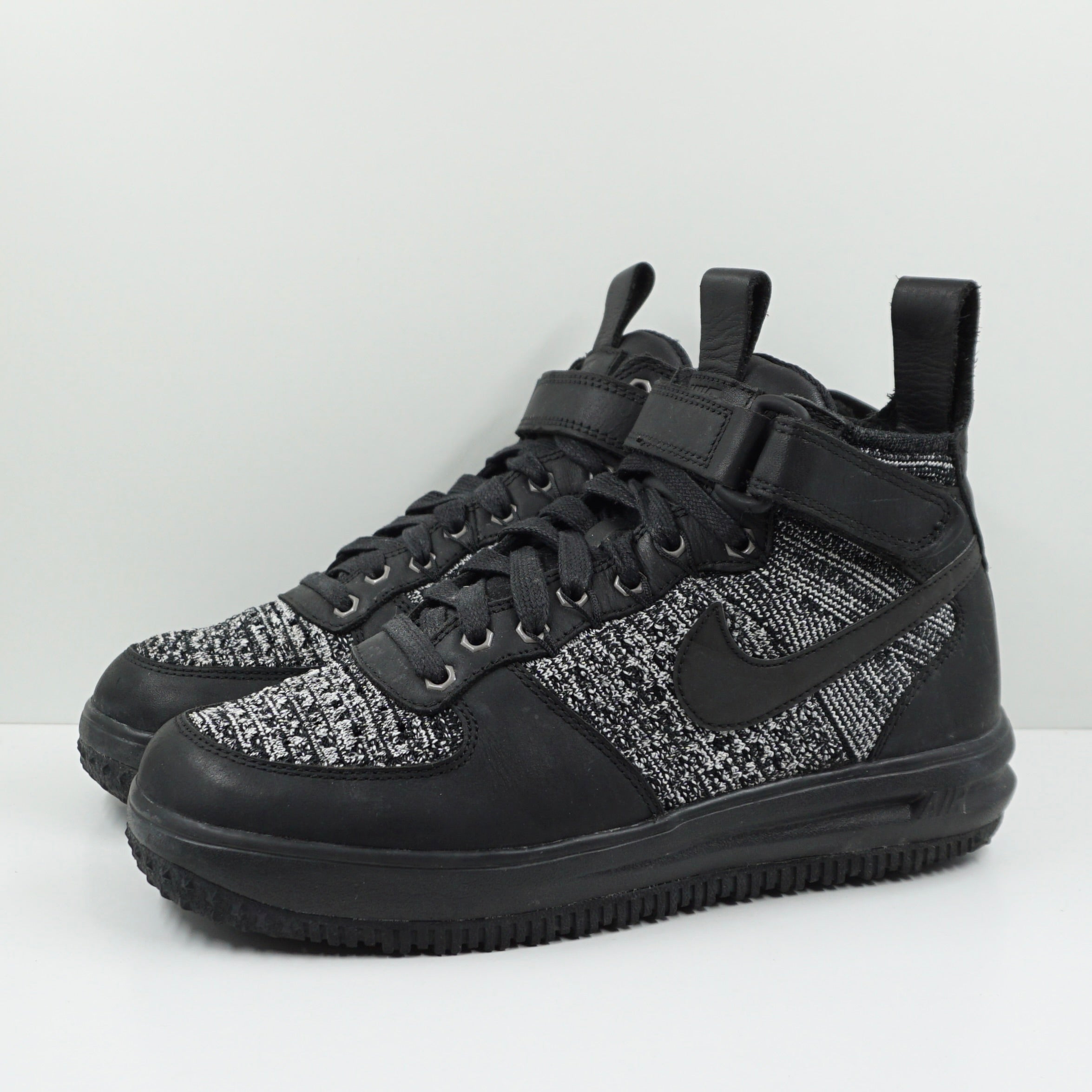 Nike Lunar Force 1 Flyknit Workboot Oreo