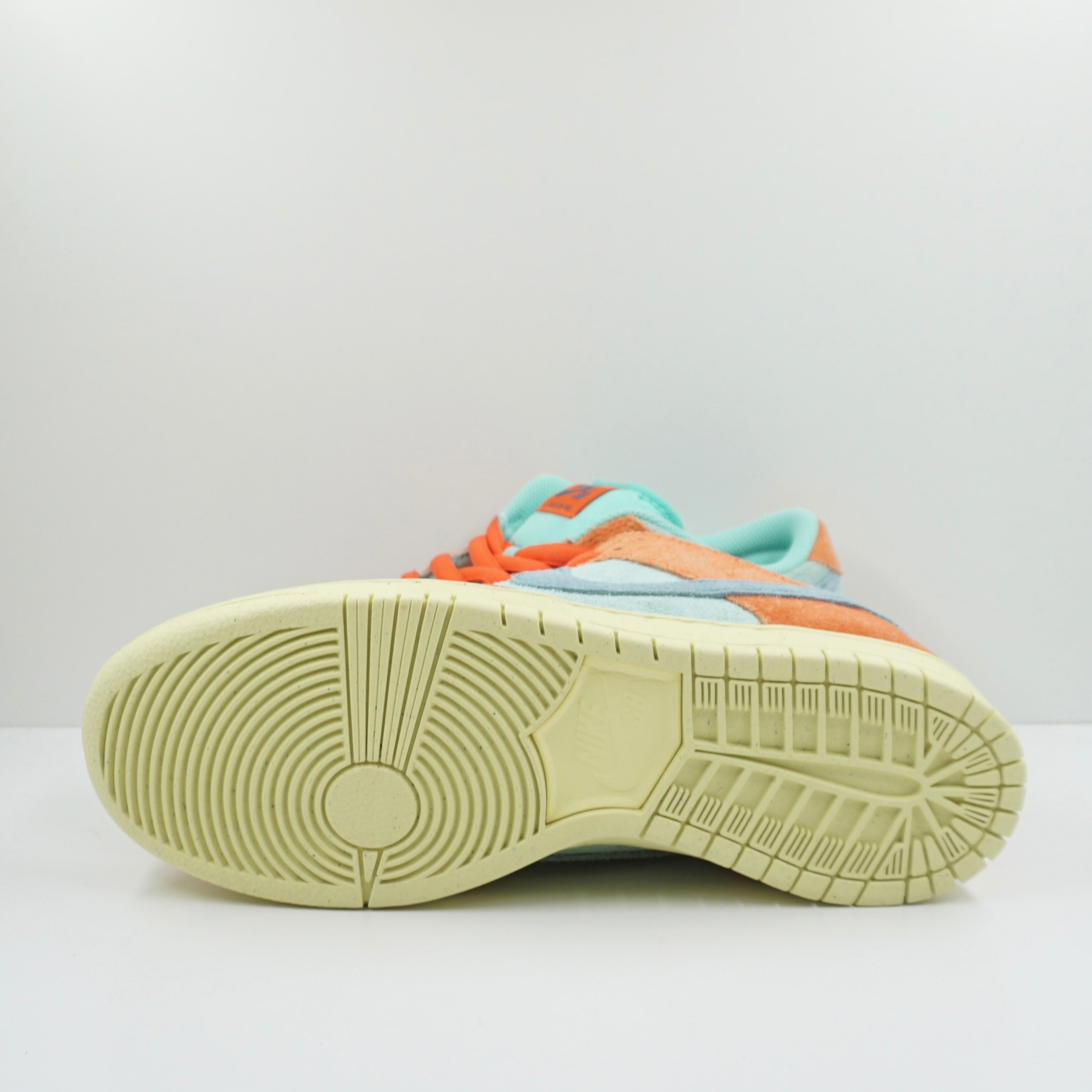 Nike SB Dunk Low Orange Emerald Rise