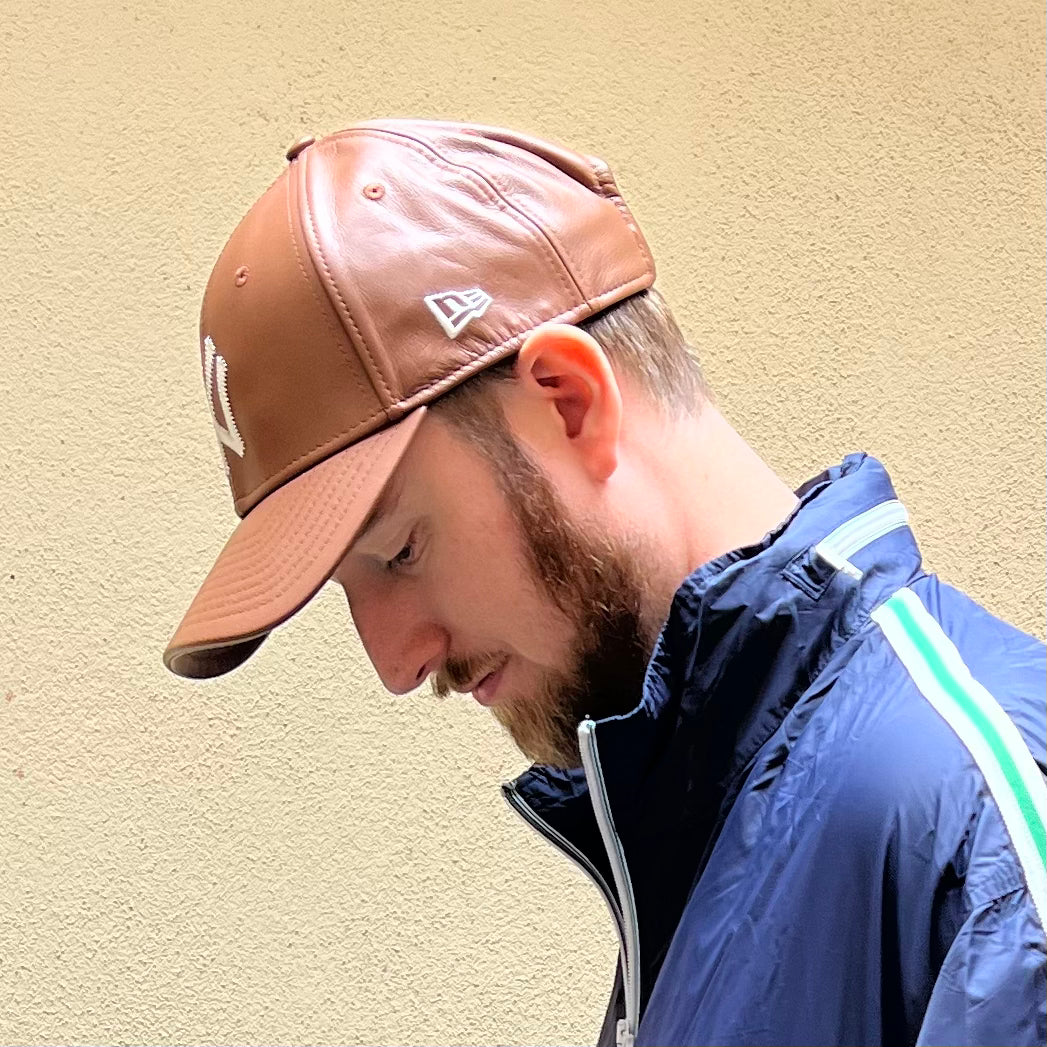 New Era Medium Beige New York Yankees Logo Cognac Leather Adjustable Cap