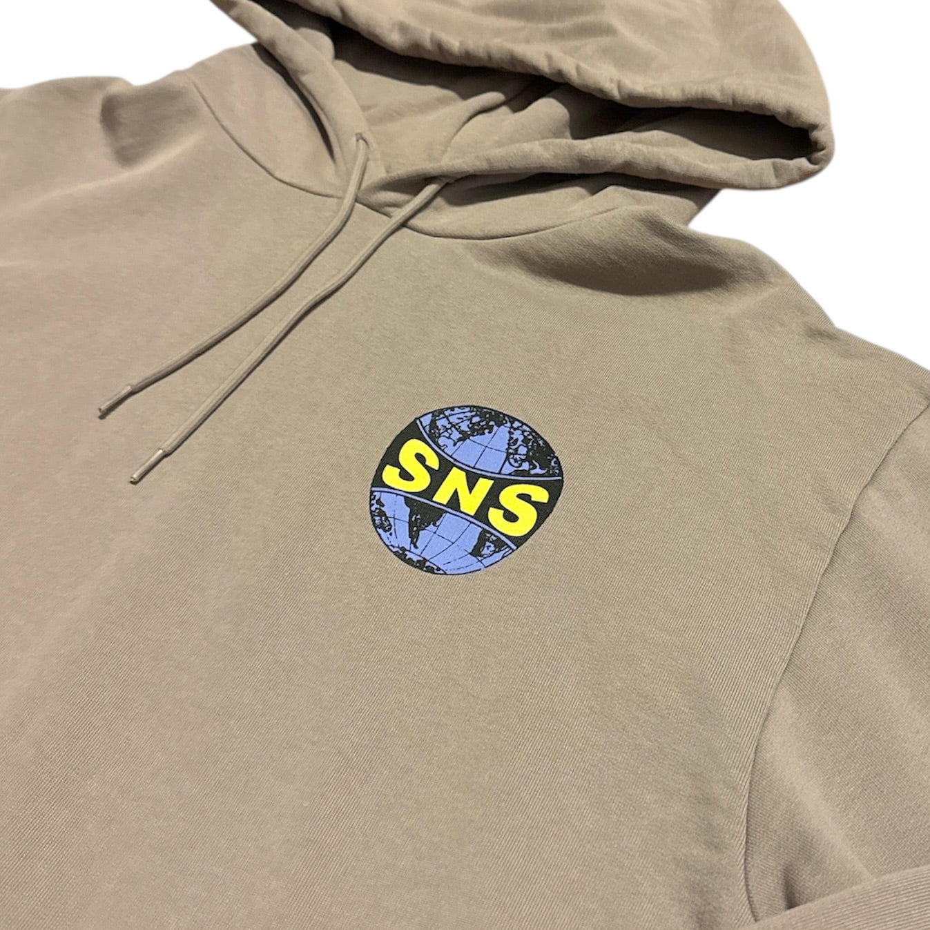 Sneakersnstuff Globe Hoodie
