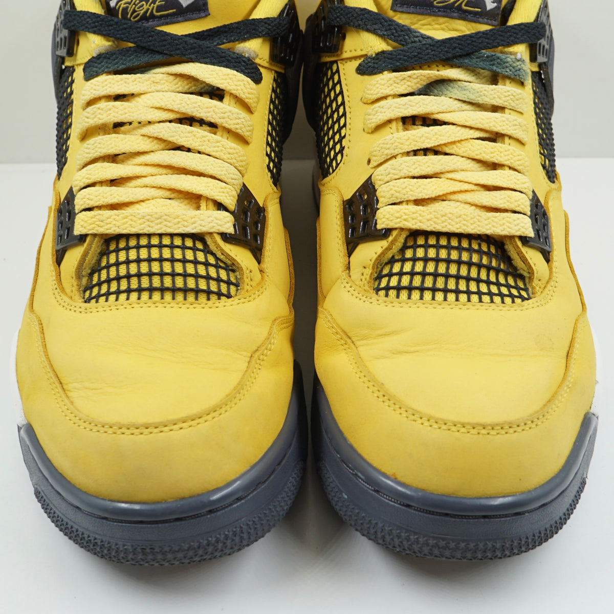 Jordan 4 Retro Lightning (2021)