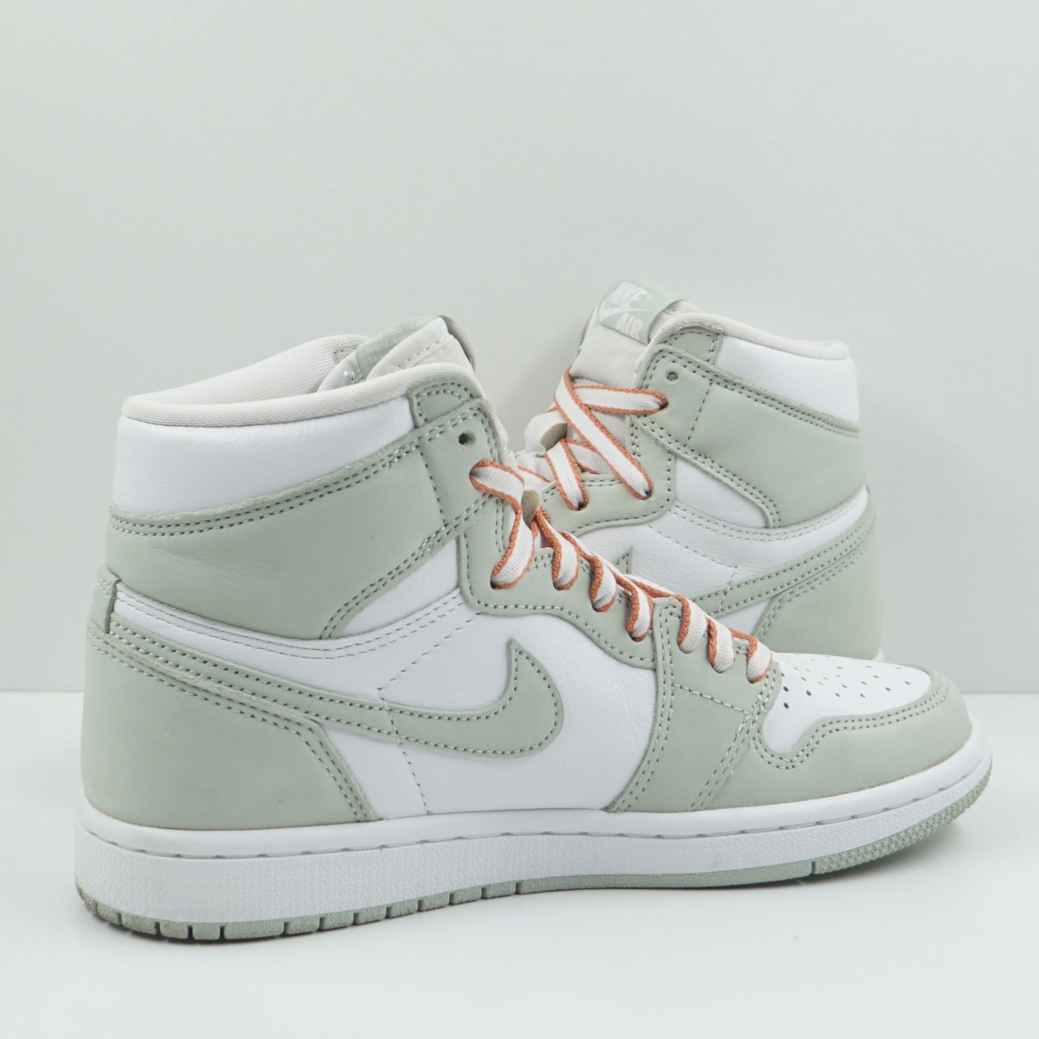Jordan 1 Retro High OG Seafoam (W)