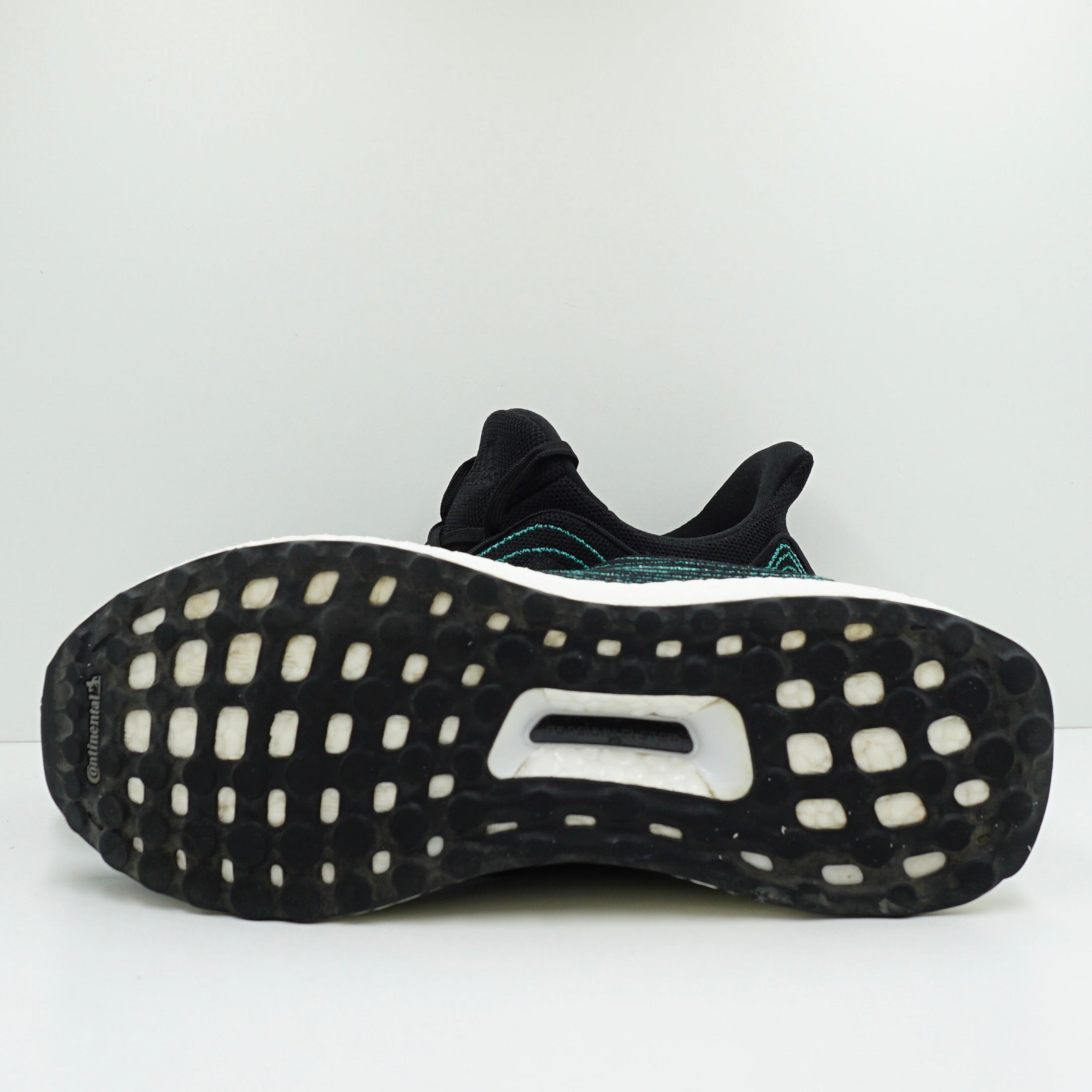 Adidas UltraBoost DNA Parley Black (2020) Adidas UltraBoost DNA Parley Black (2020)