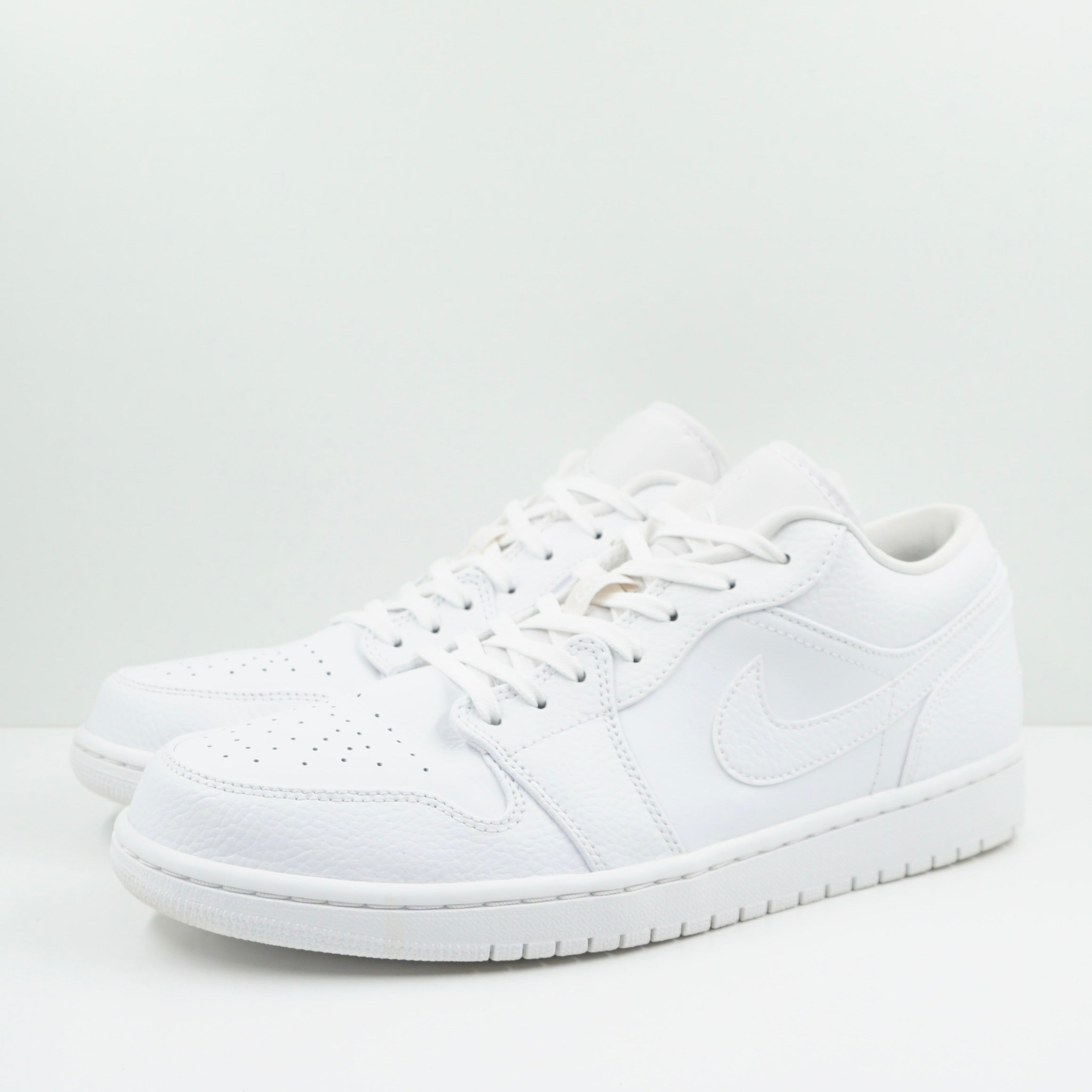 Jordan 1 Low Triple White Tumbled Leather
