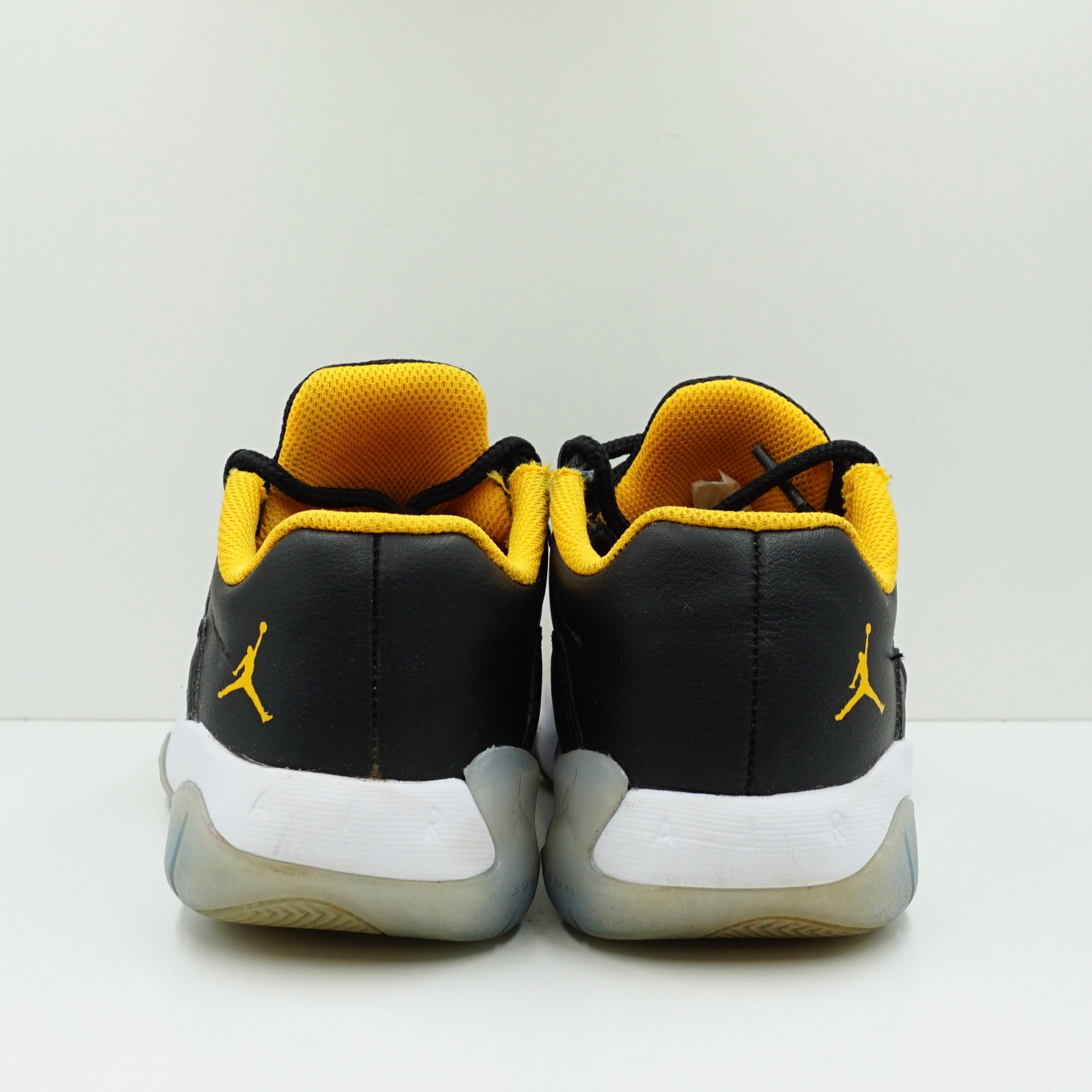 Jordan 11 CMFT Low Black Taxi (GS)