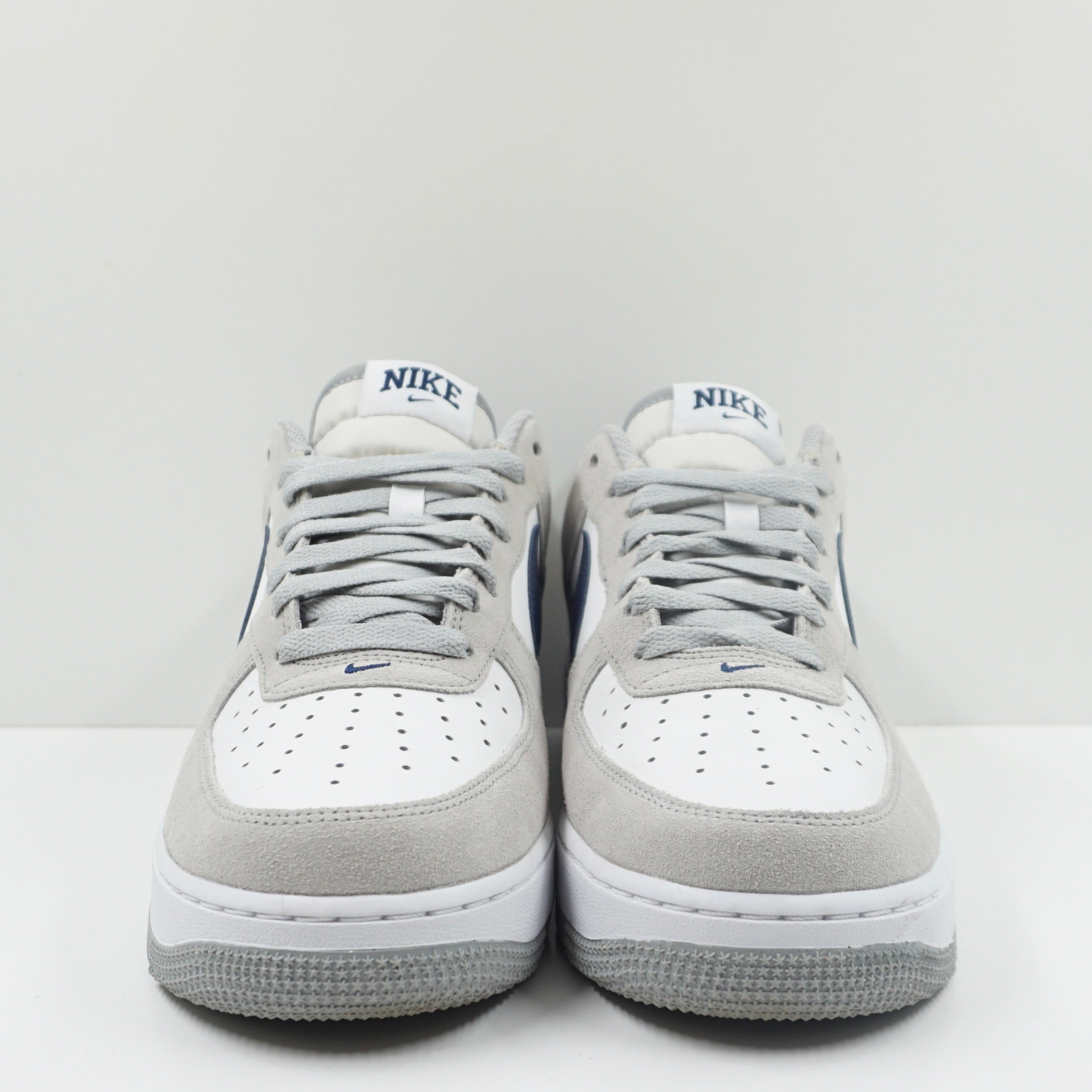 Nike Air Force 1 Low '07 Light Smoke Grey Midnight Navy