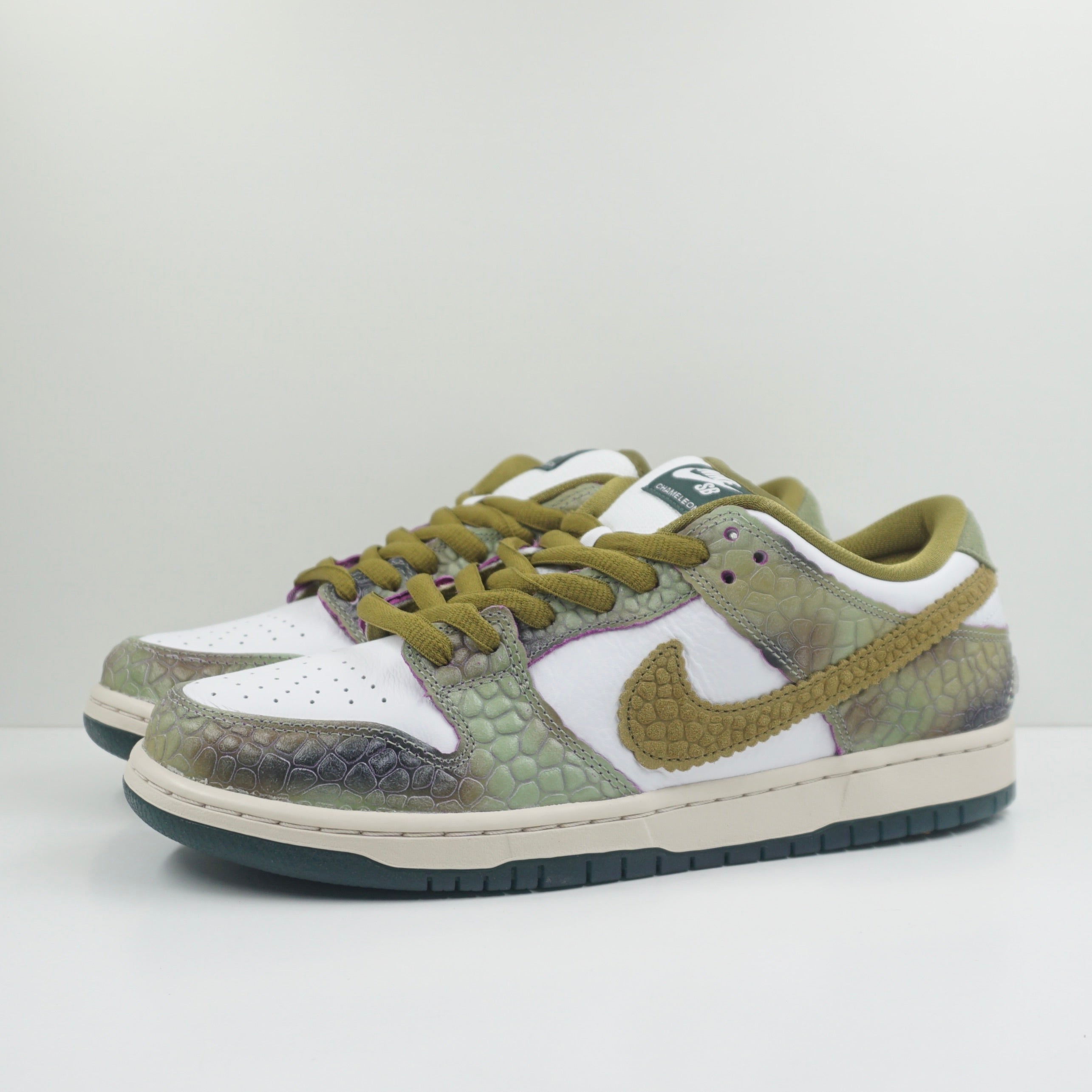 Nike SB Dunk Low Alexis Sablone Chameleon