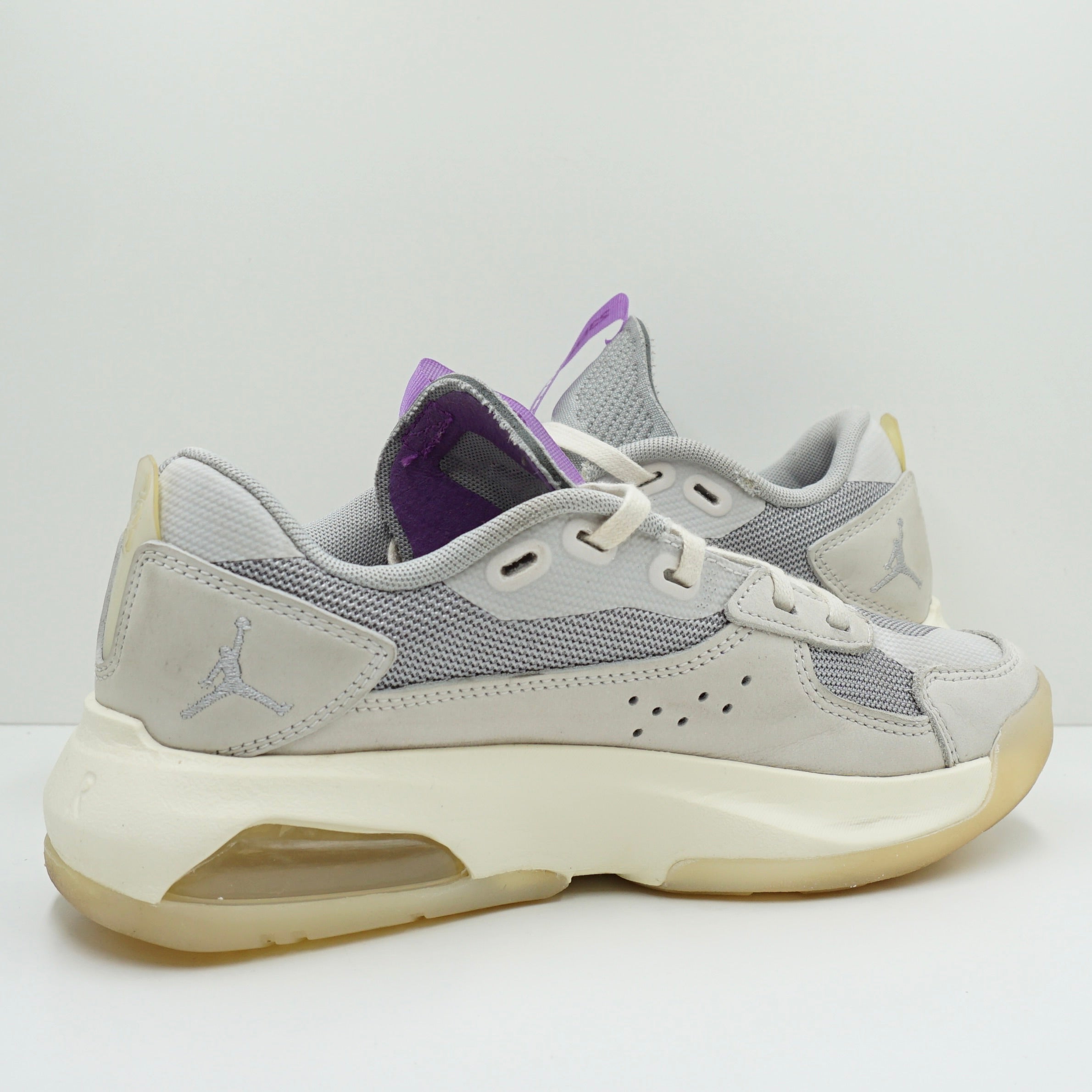 Jordan 200E Grey Coconut Purple (W)