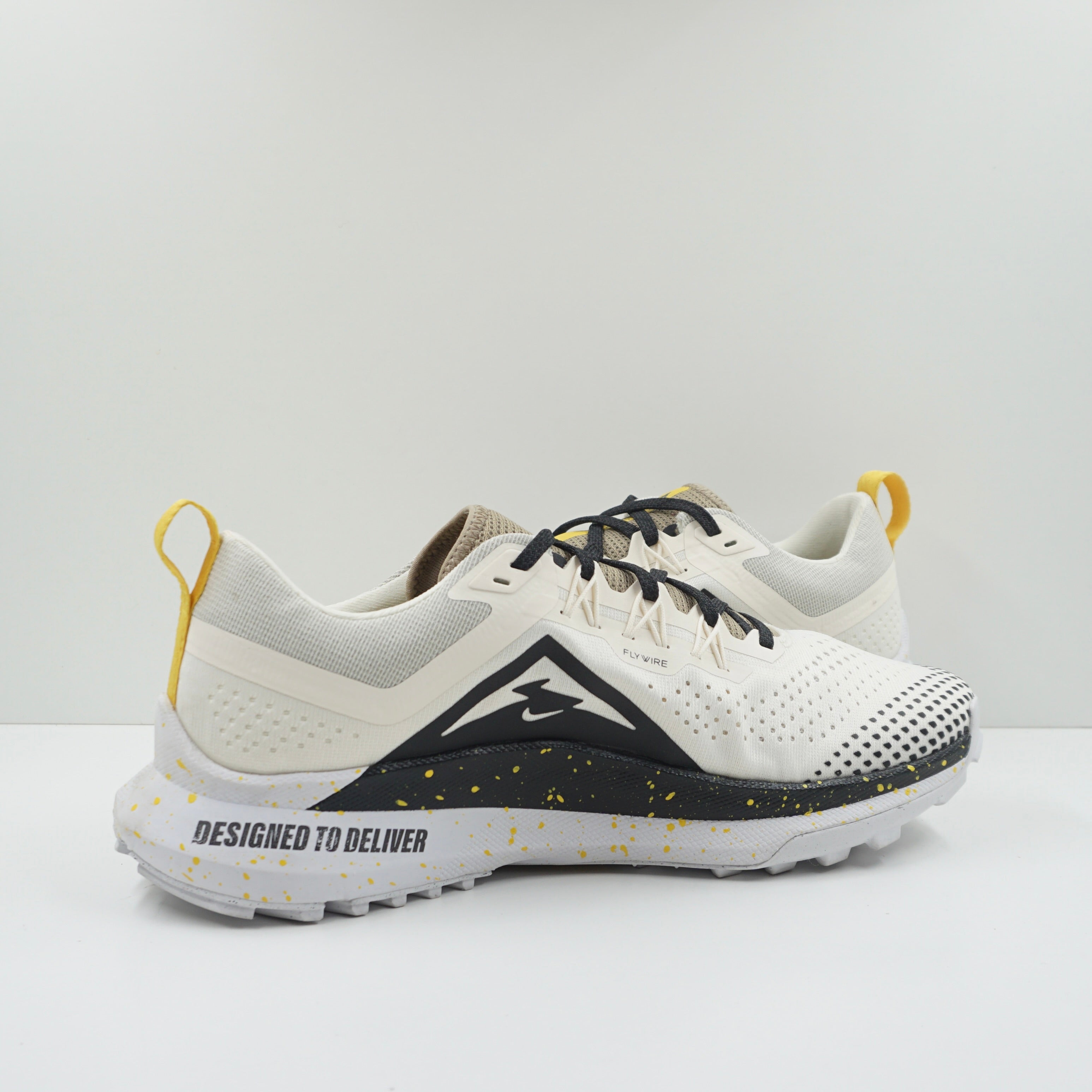 Nike React Pegasus Trail 4 Pale Ivory Black Yellow