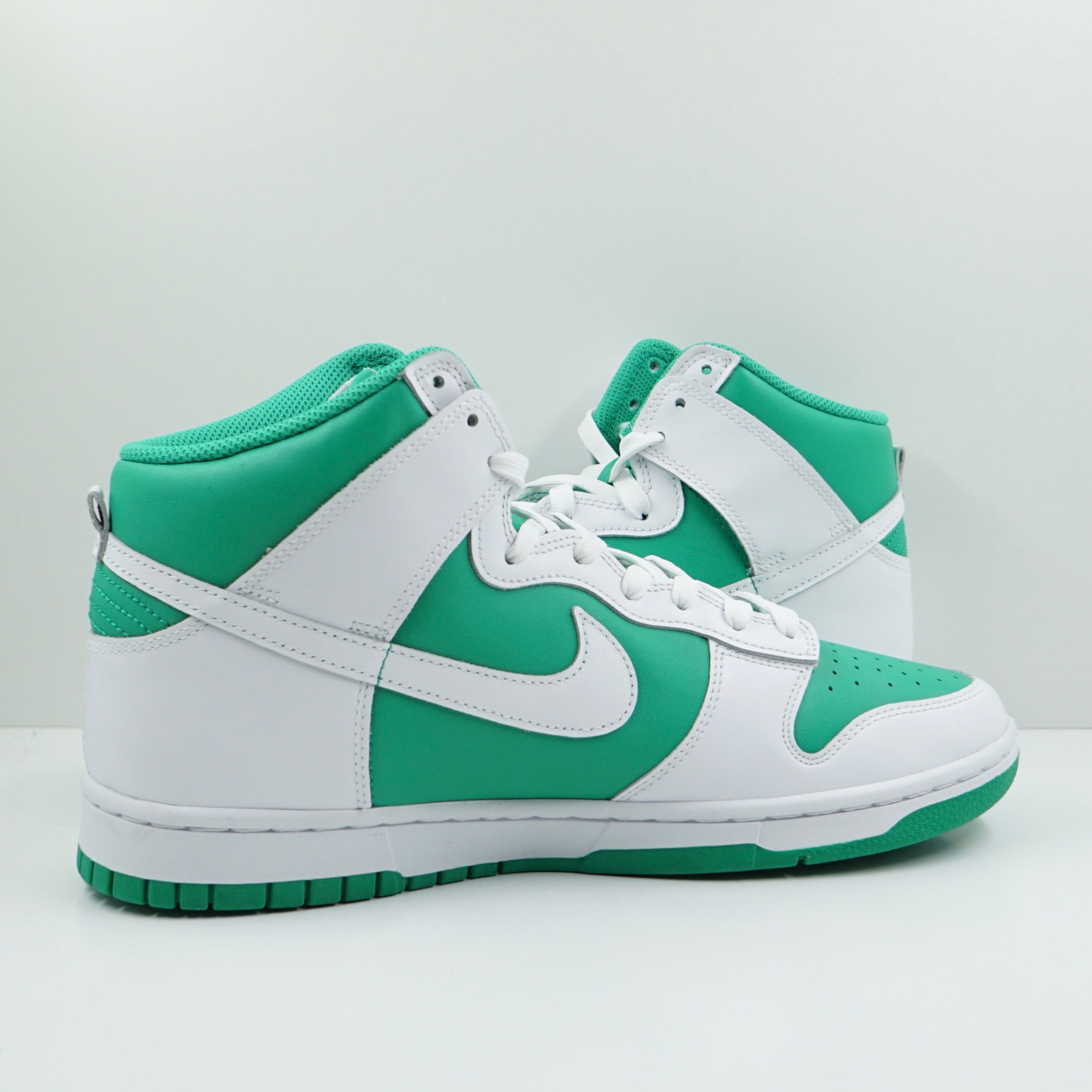 Nike Dunk High Stadium Green White