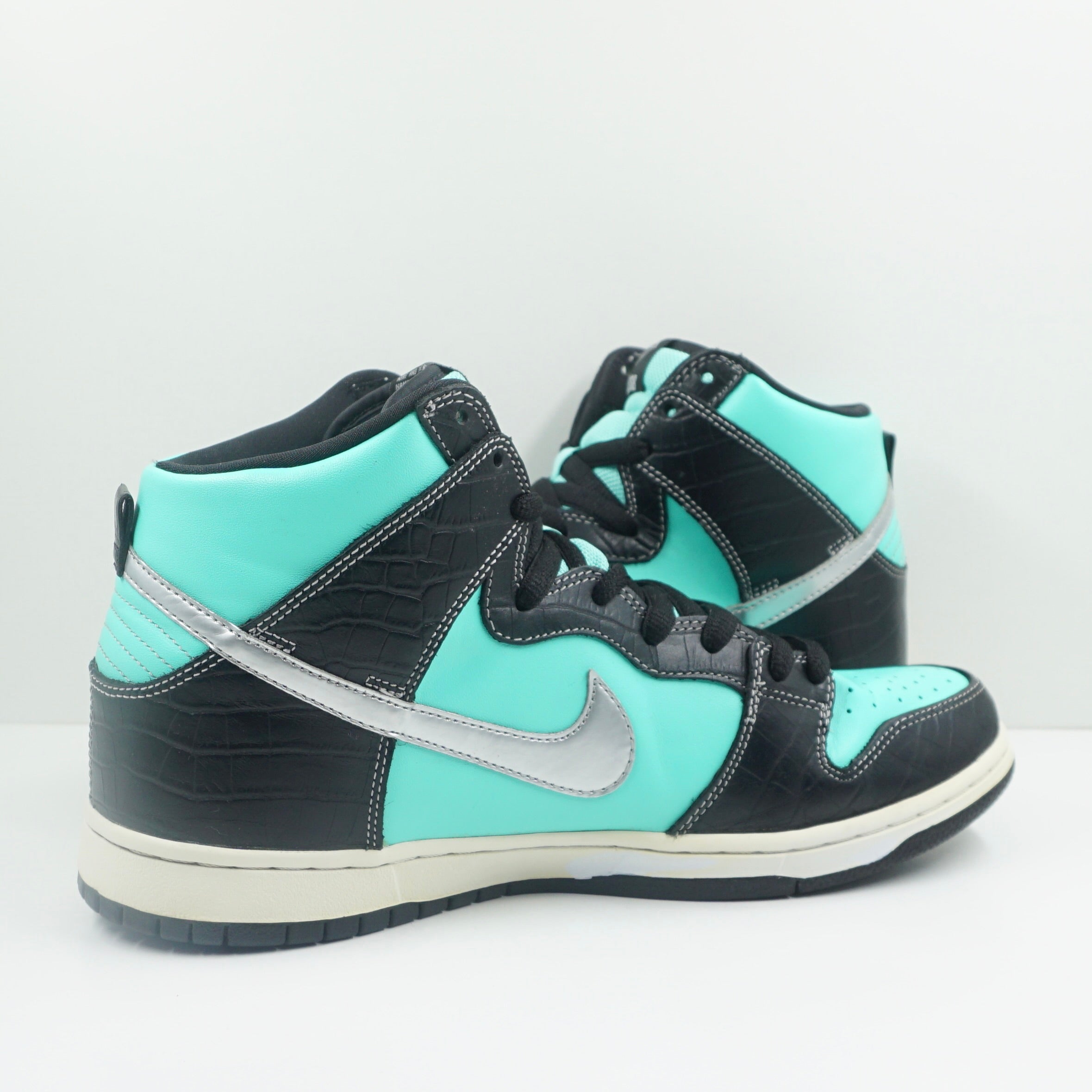 Nike SB Dunk High Diamond Supply Co. Aqua Blue
