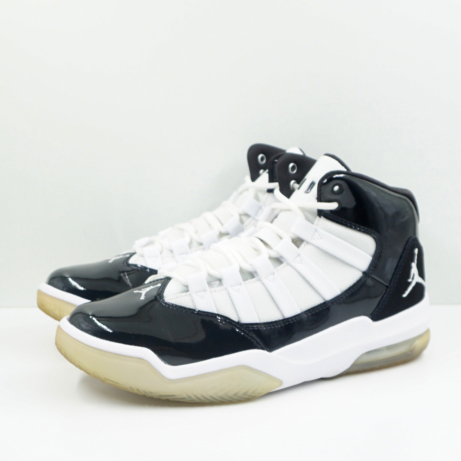 Jordan Max Aura Black White