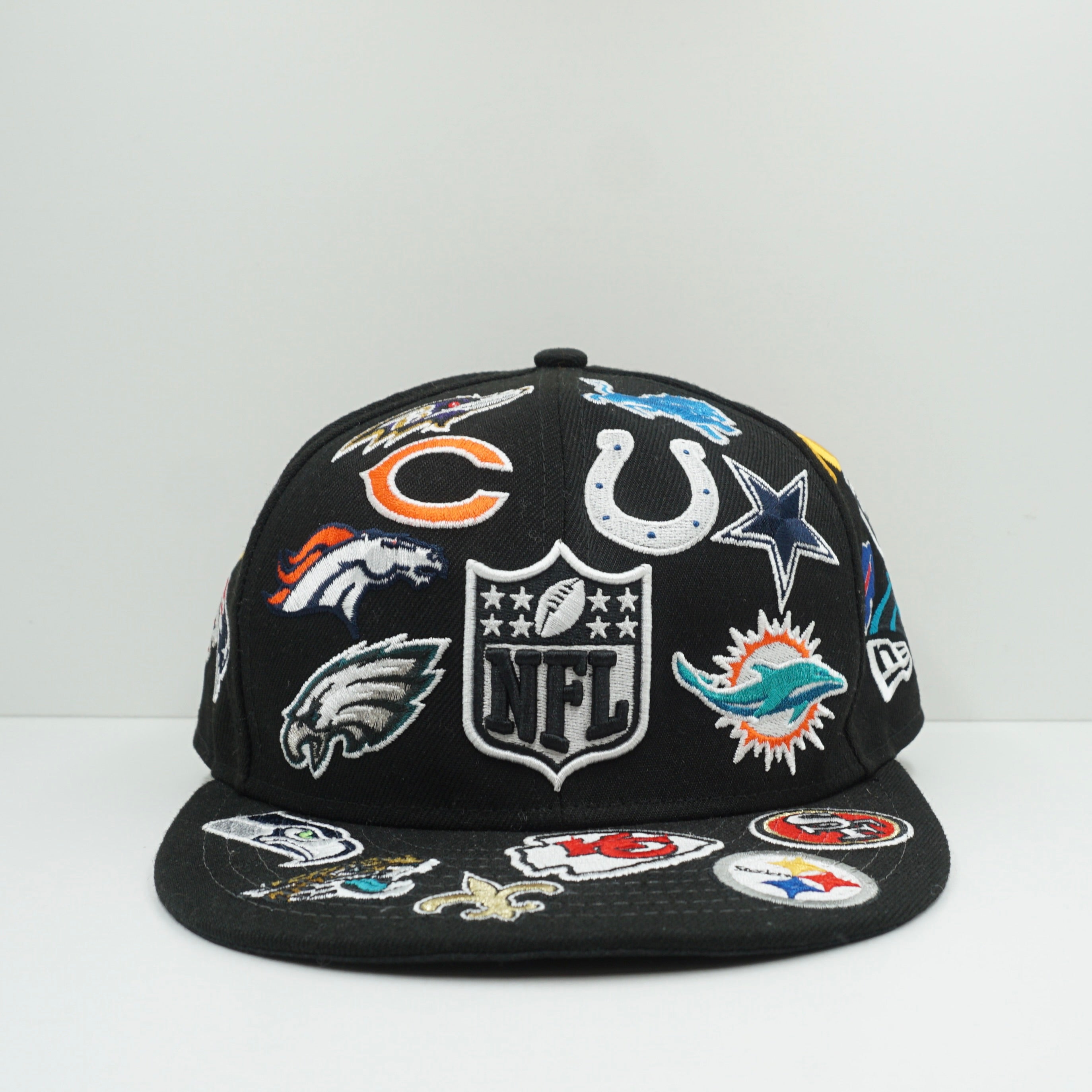 New Era NFL Logo Badge Black Fitted Cap